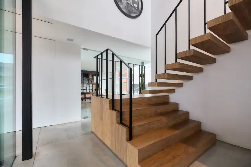 Uniek kantoorgebouw te huur langs de Westlaan te Roeselare foto 10