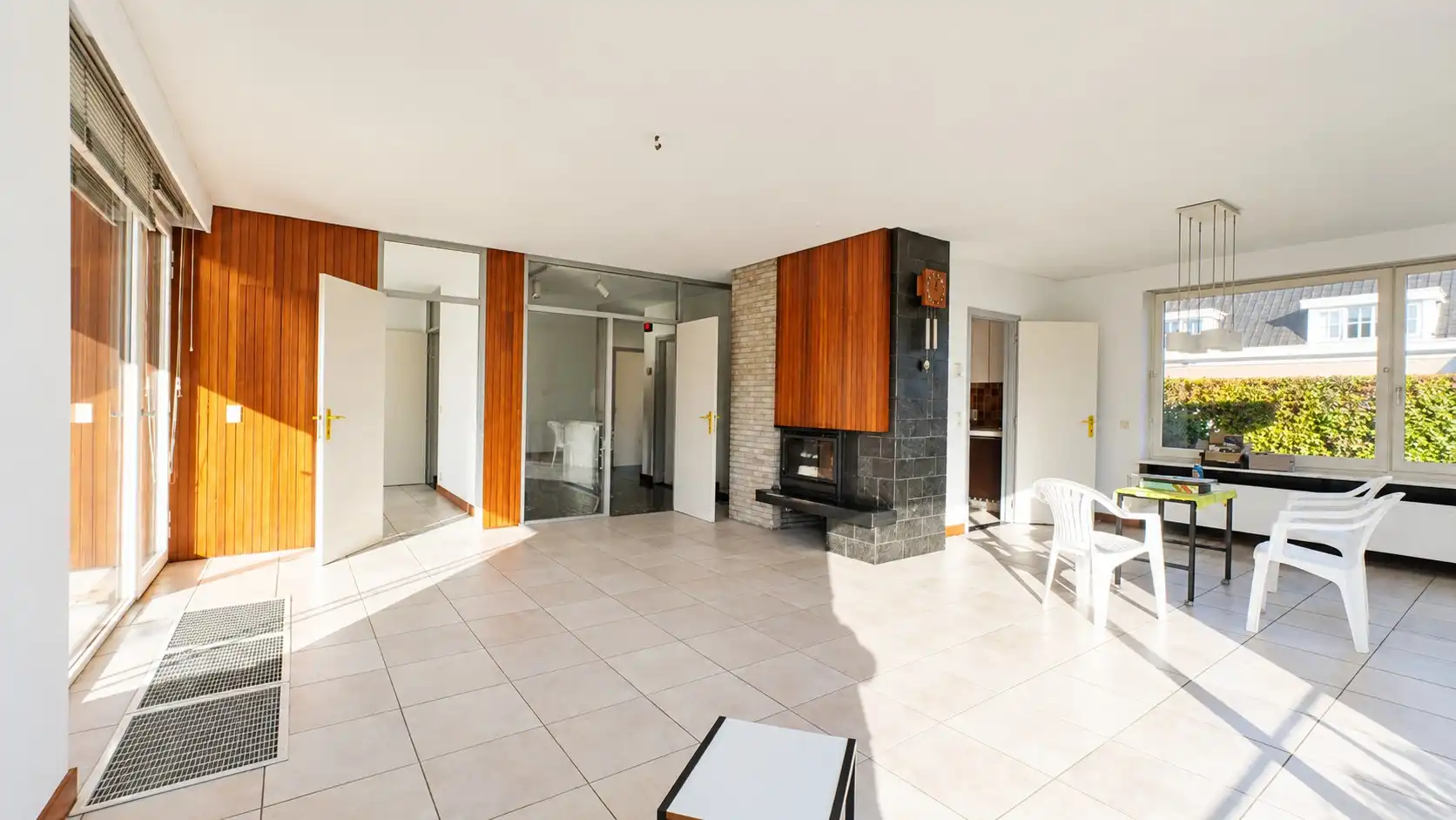 Ruime vrijstaande woning met prachtige tuin, zonnig terras en inpandige garage te Waasmunsterse Steenweg – Sint-Niklaas, richting Waasmunster foto 6