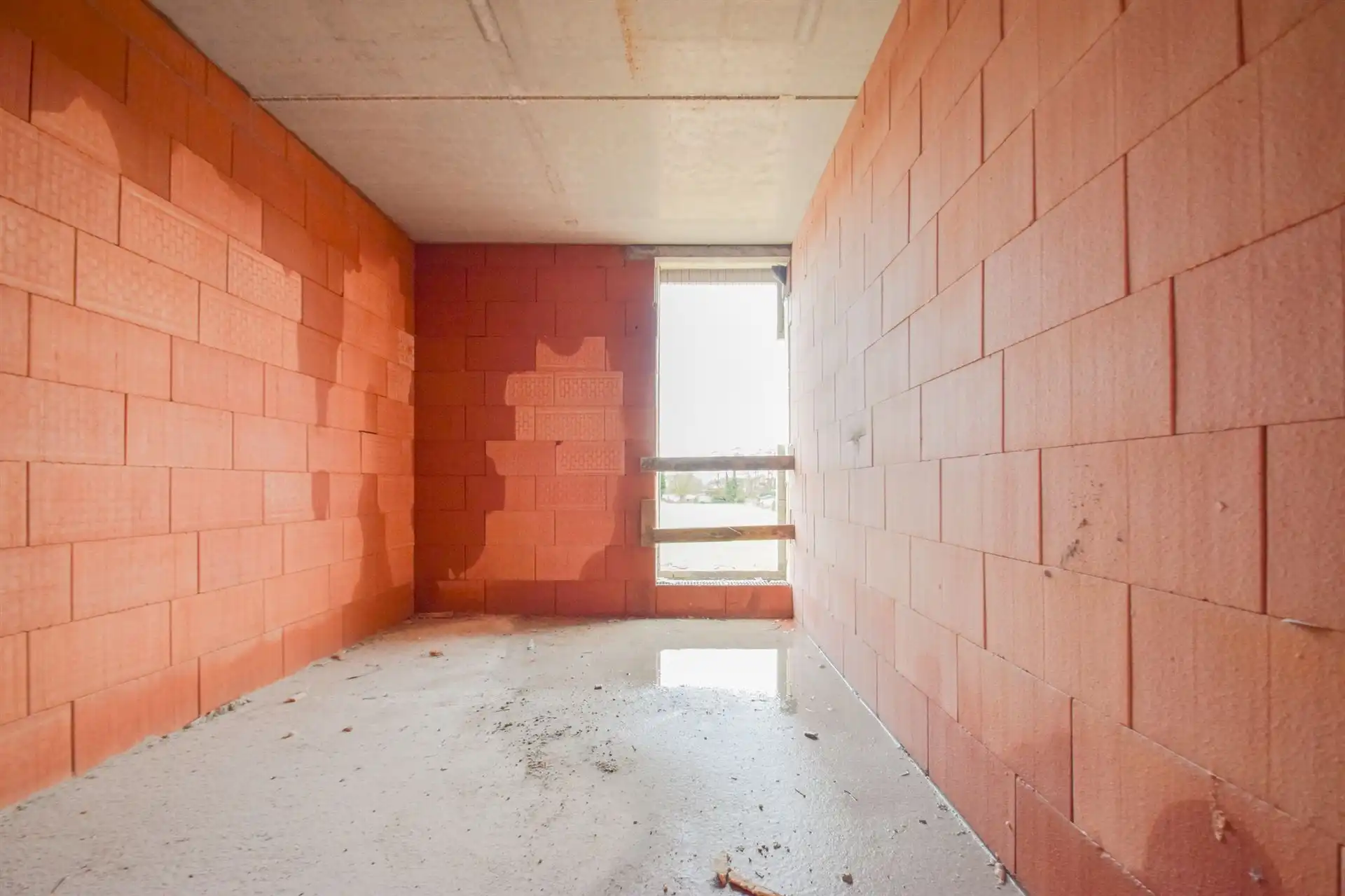 Nieuwbouwwoning met tuin & parking in een doodlopende straat foto 16