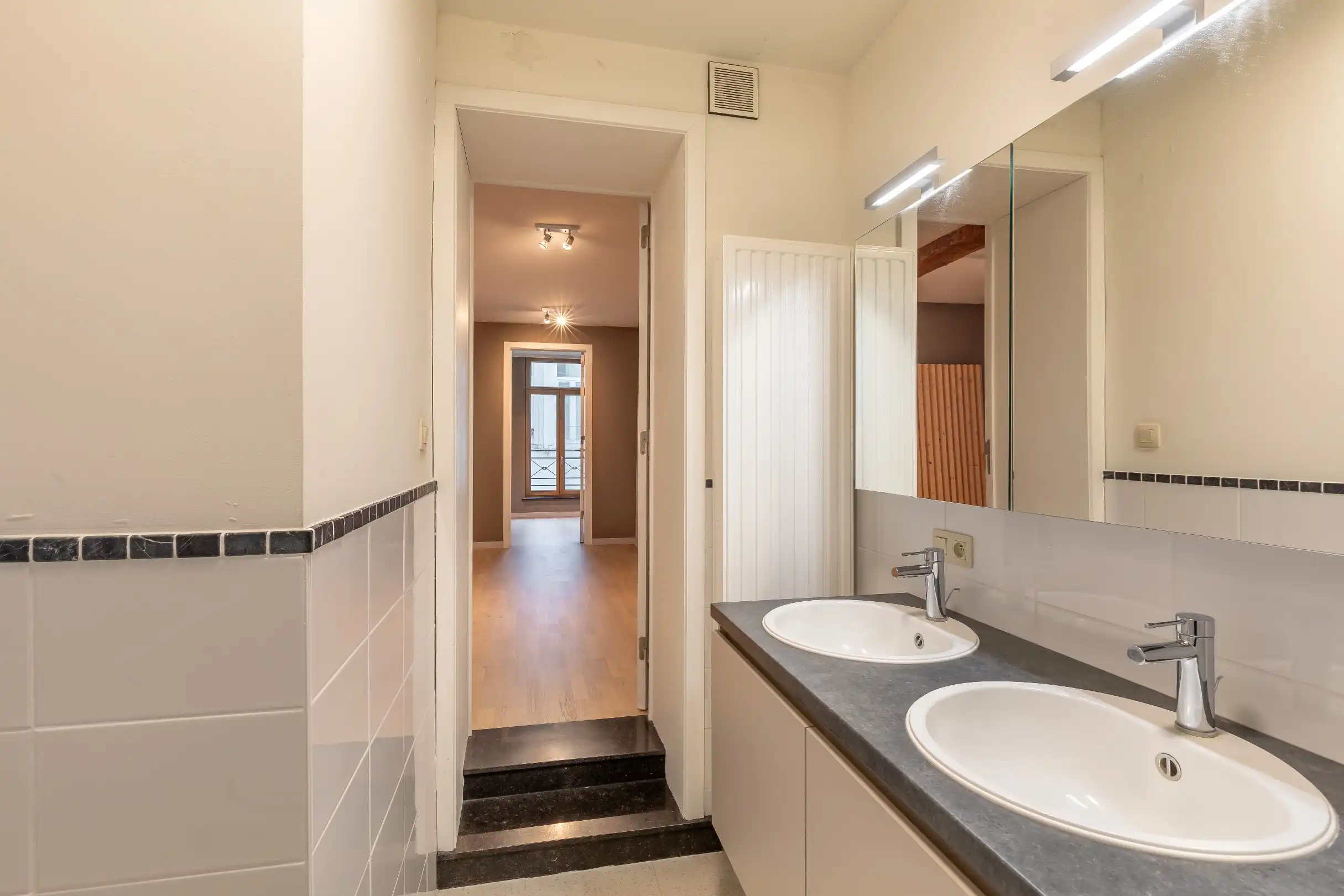 Charmant appartement met terras in hartje Leuven! foto 7