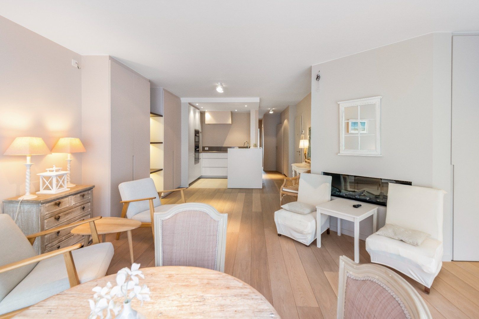 Mooi instapklaar appartement op de Dumortierlaan foto 2