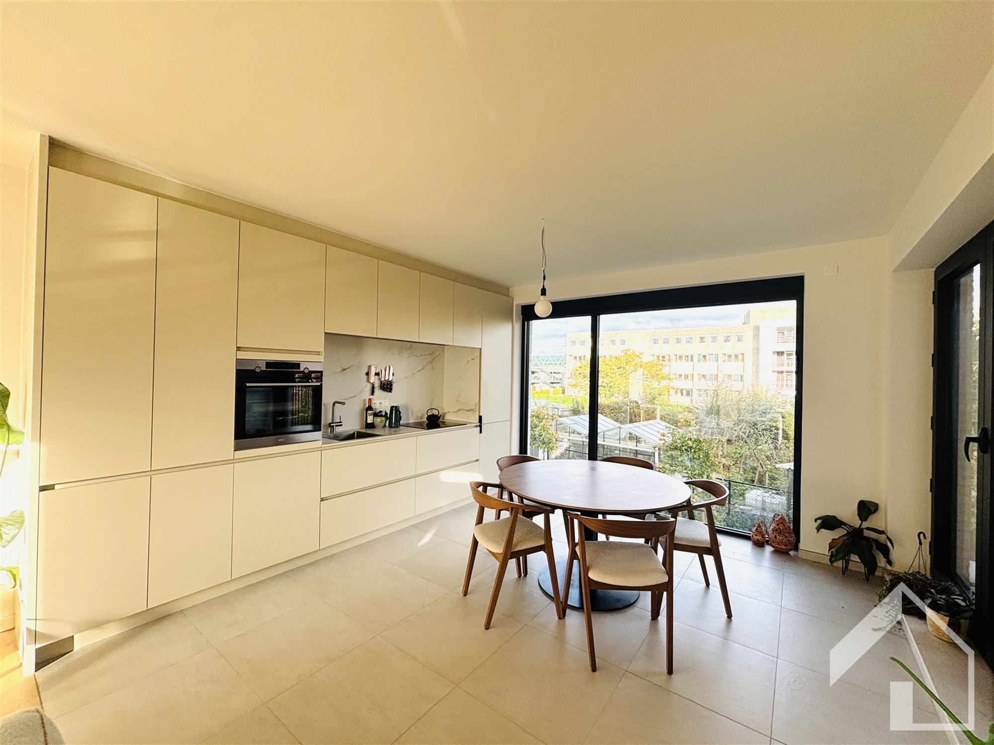 Recent duplex-appartement met 2 terrassen foto 5