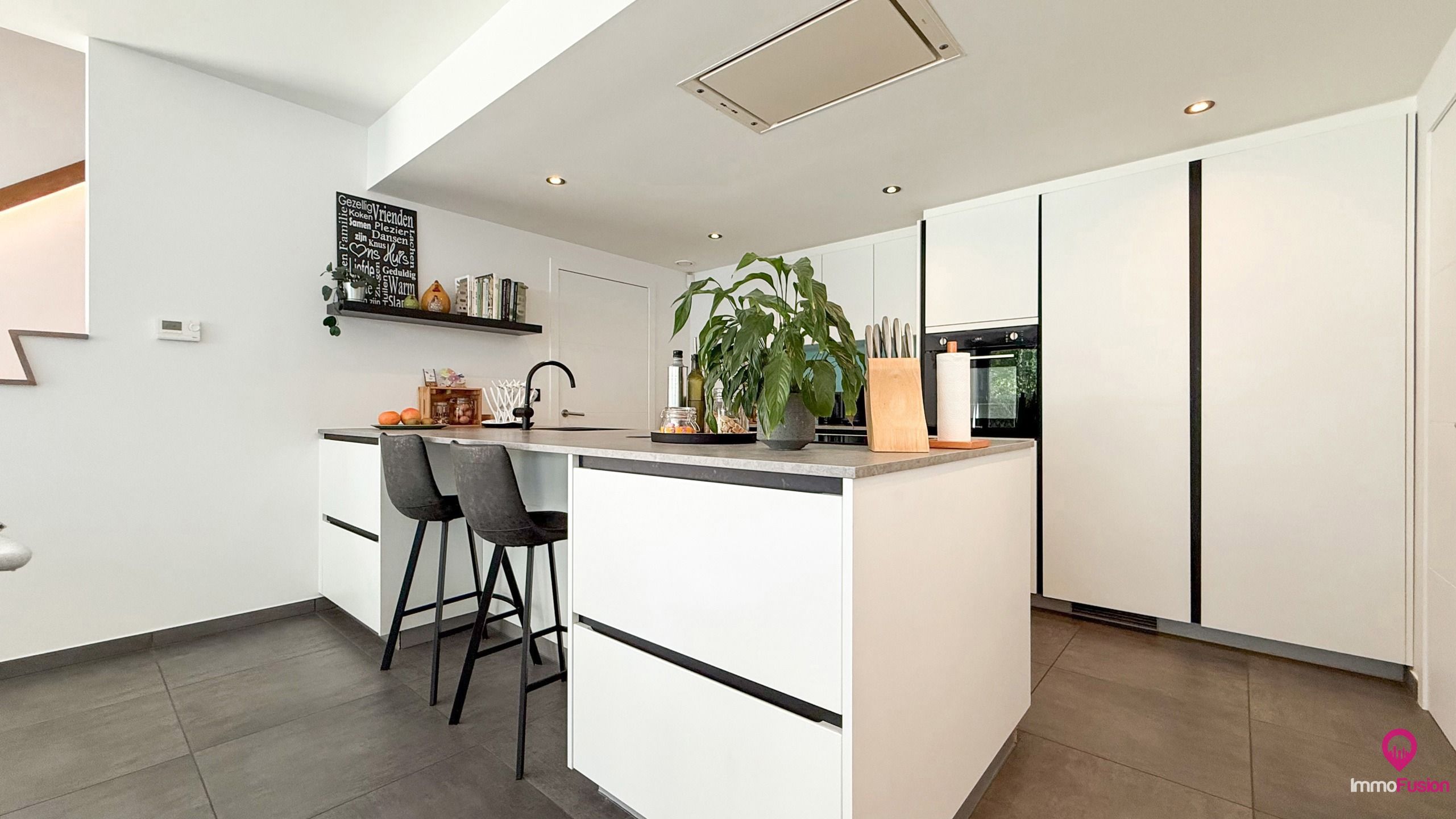 Ruime nieuwbouwwoning met 3 splks centrale ligging in Zolder centrum! foto 8