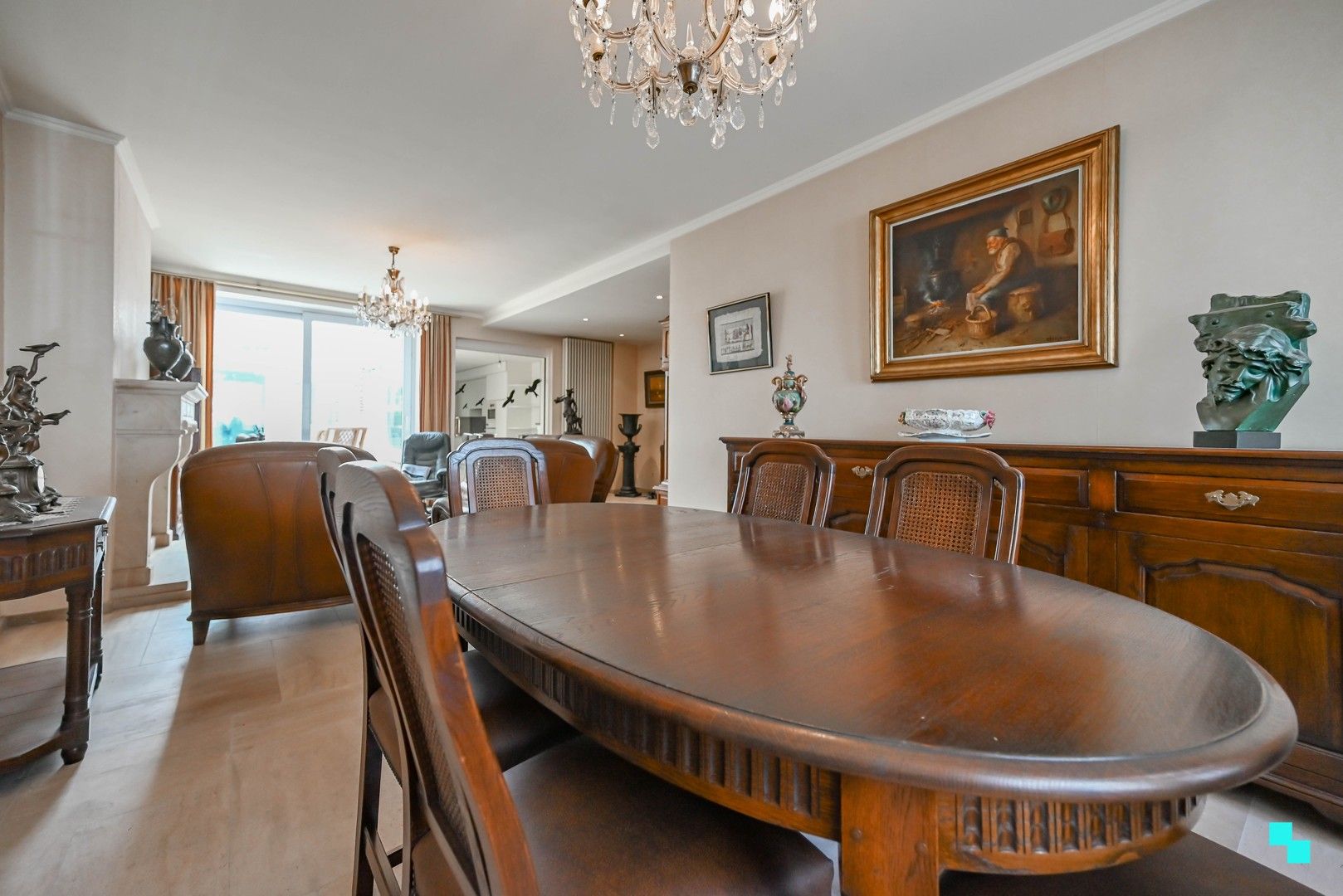 Halfopen bebouwing in hartje Ingelmunster foto 4