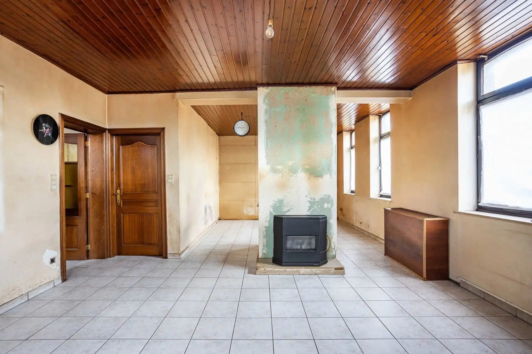 Te renoveren pand te Aaigem! foto 5