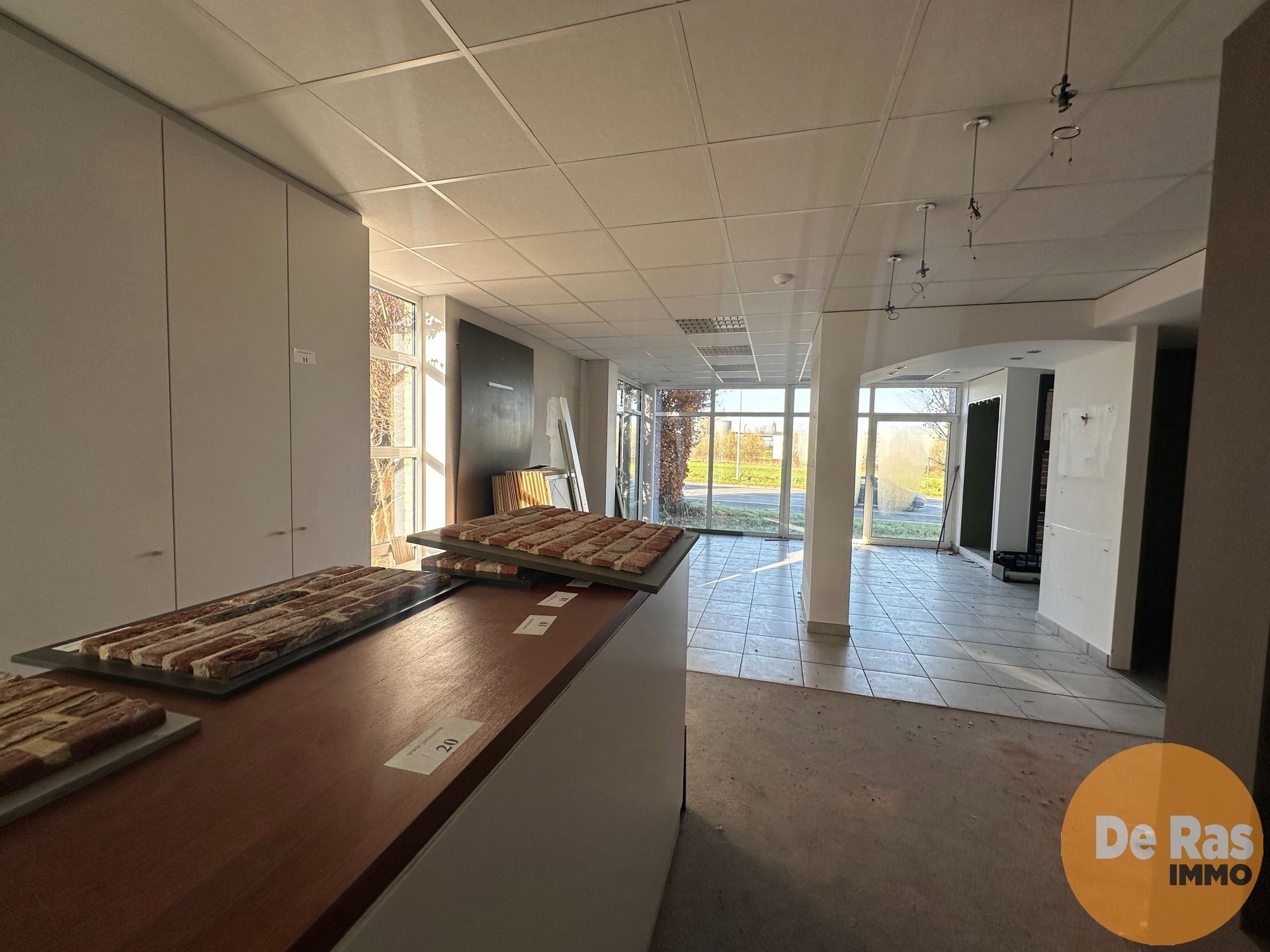 ERPE-MERE - Kantoor/showroom op toplocatie!  foto 6