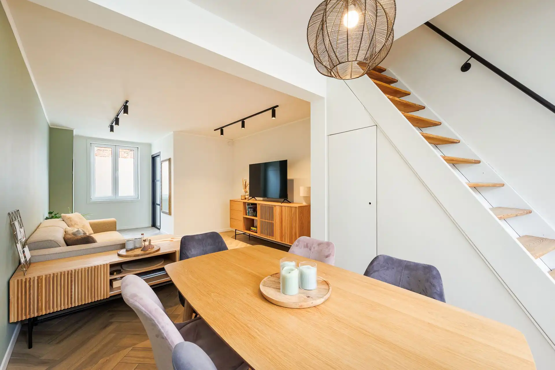 Instapklare woning met zonnige tuin foto 6