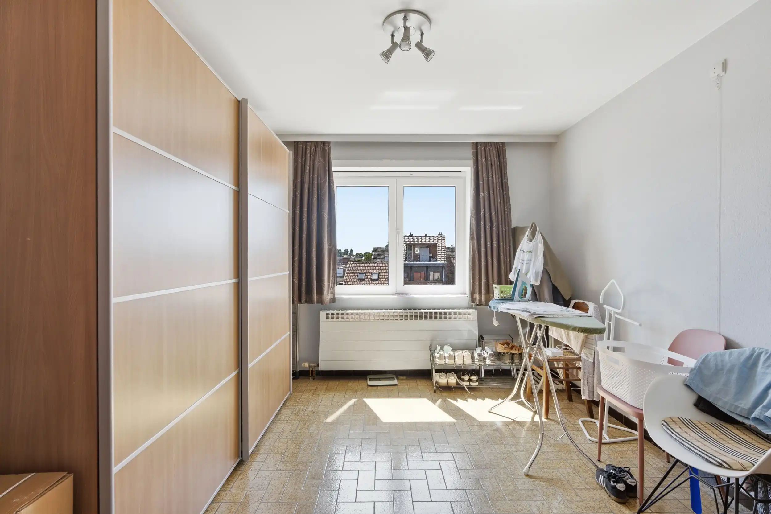 Lichtrijk 2-slaapkamerappartement op 3de verdiep in Lebbeke foto 8