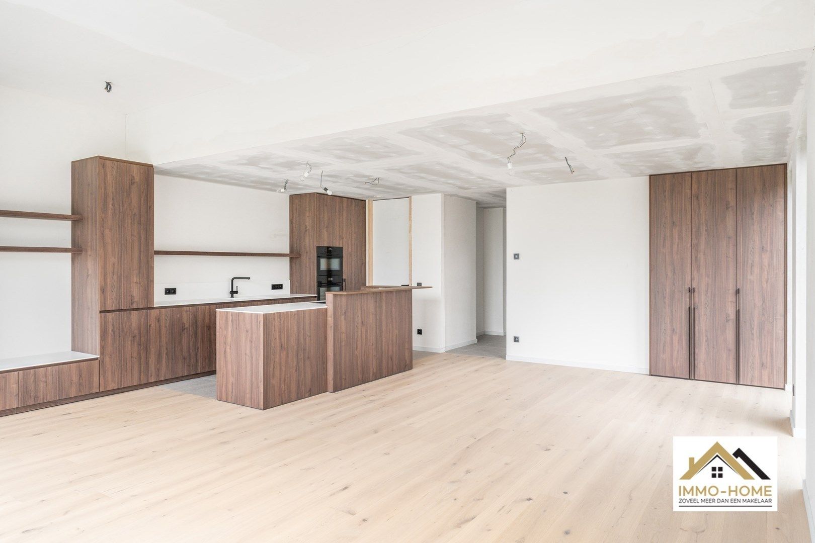 Prachtige BEN-Woning met open zicht foto 8