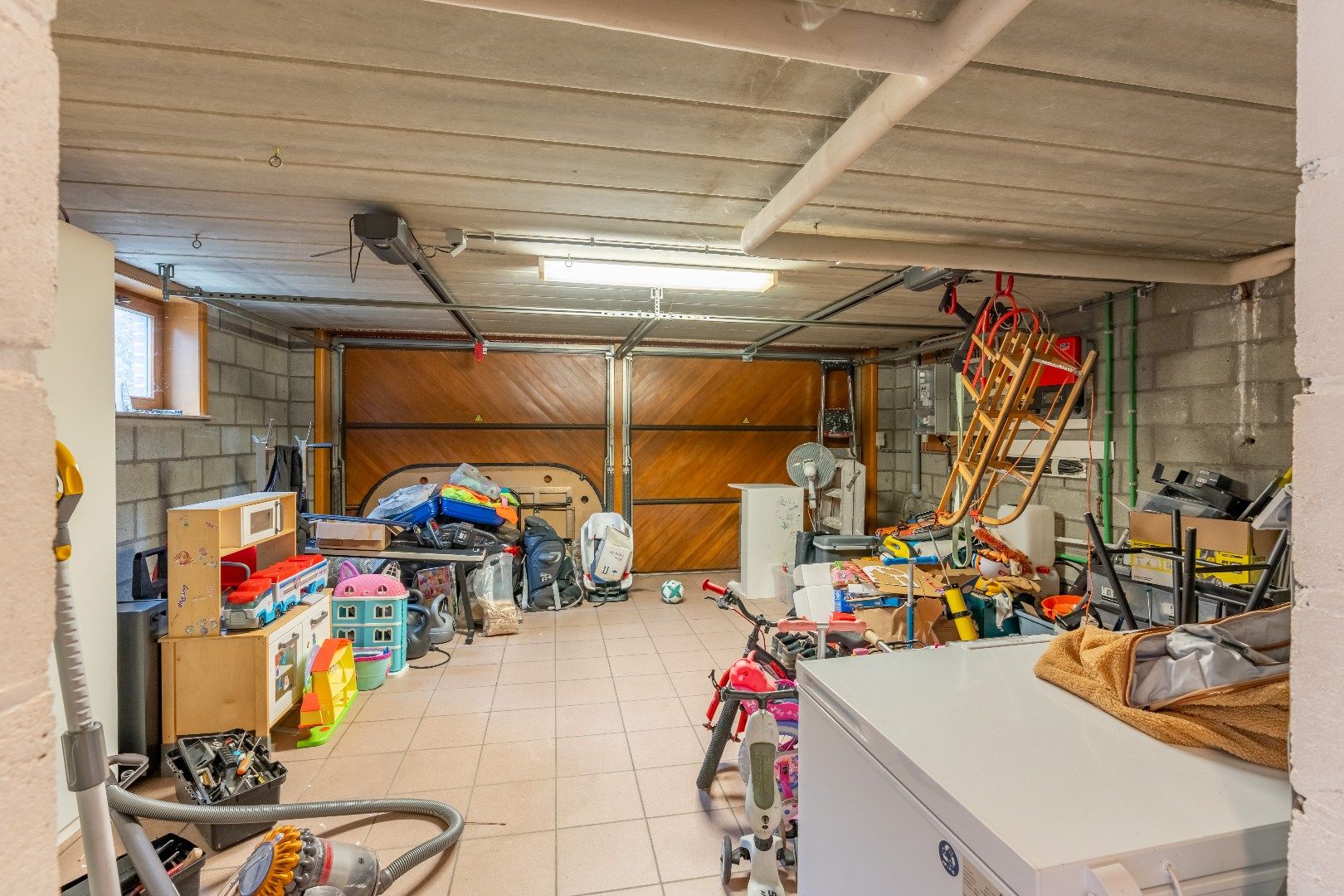 Ruime woning met 5 slaapkamers foto 23