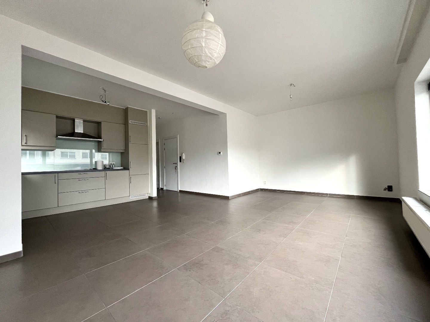 Hedendaags 2 slpk appartement met terras foto 2