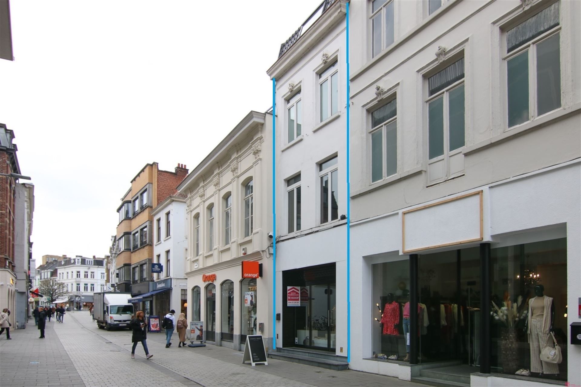 handelspand met bijzonder karakter in winkelwandelstraat foto 1