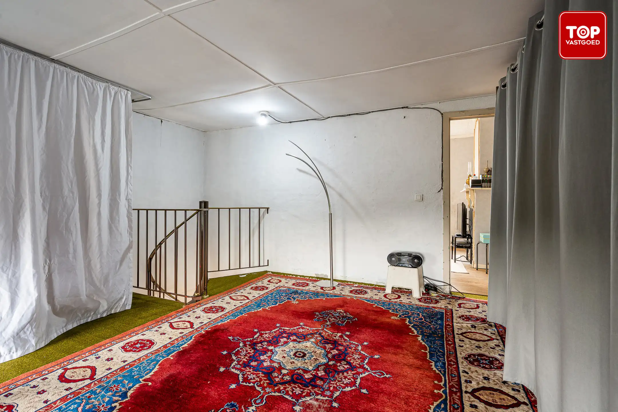 Ruime gezinswoning met 4 slaapkamers en multifunctioneel achterhuis nabij centrum Eeklo foto 15