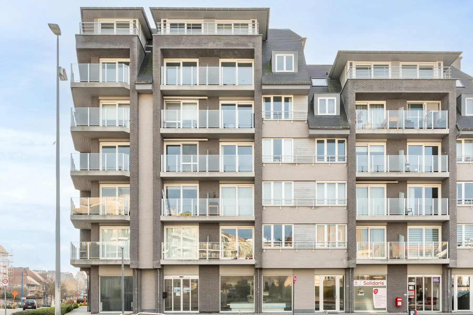 Instapklaar (woon)appartement in centrum Koksijde-Bad foto 12