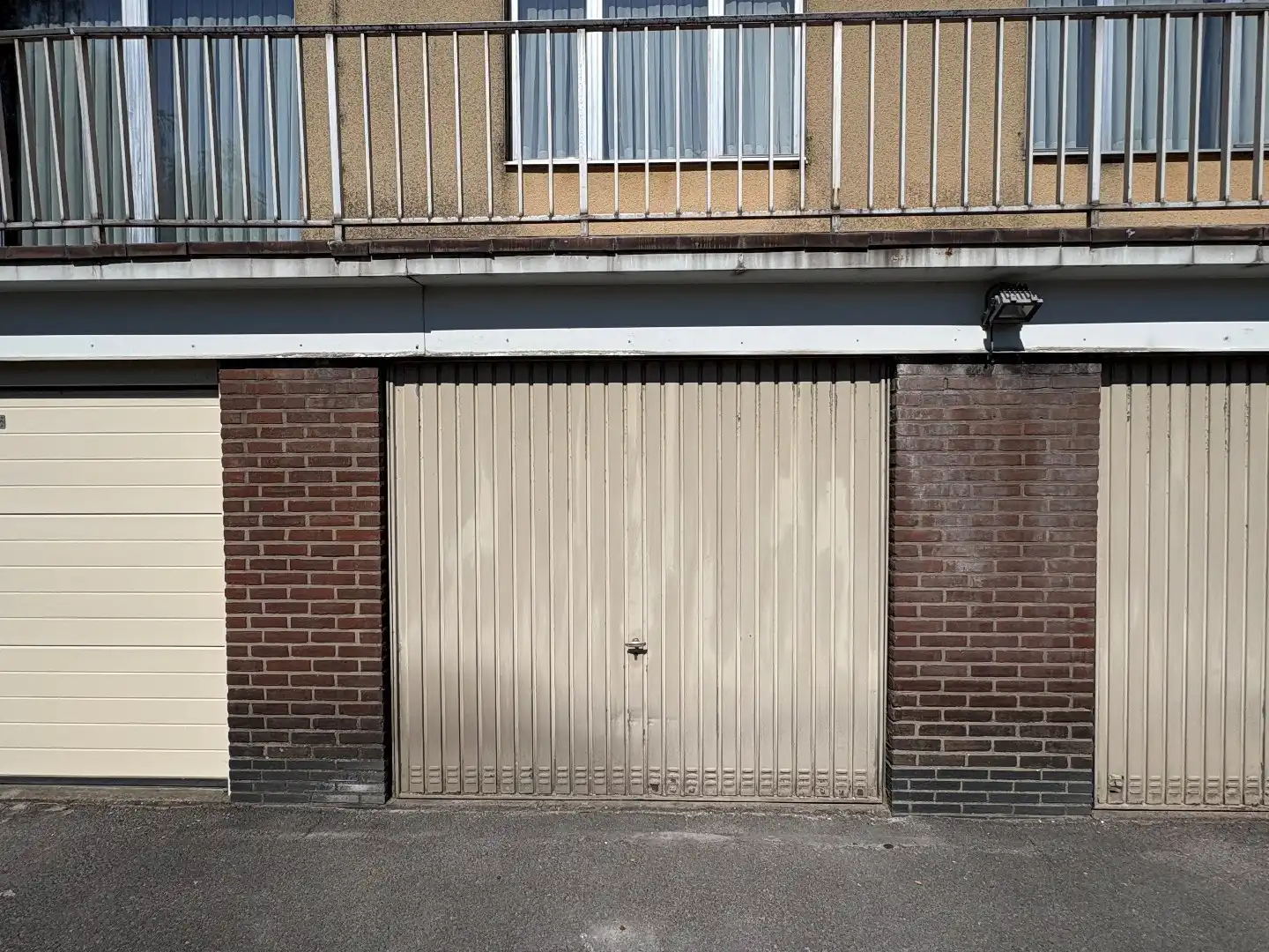 Garage te koop Groeningestraat 2 -/3 - 8530 Harelbeke