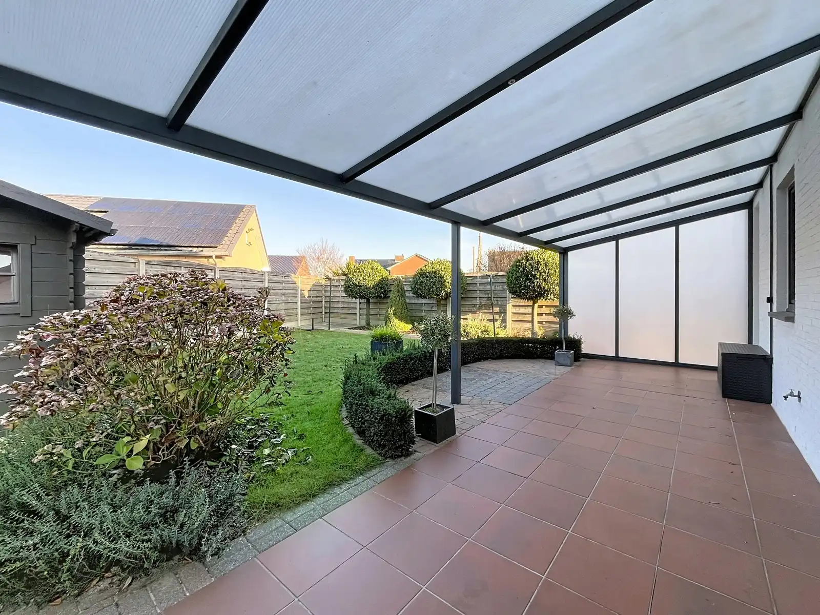 Rustig gelegen woning met 3 slaapkamers.  foto 16