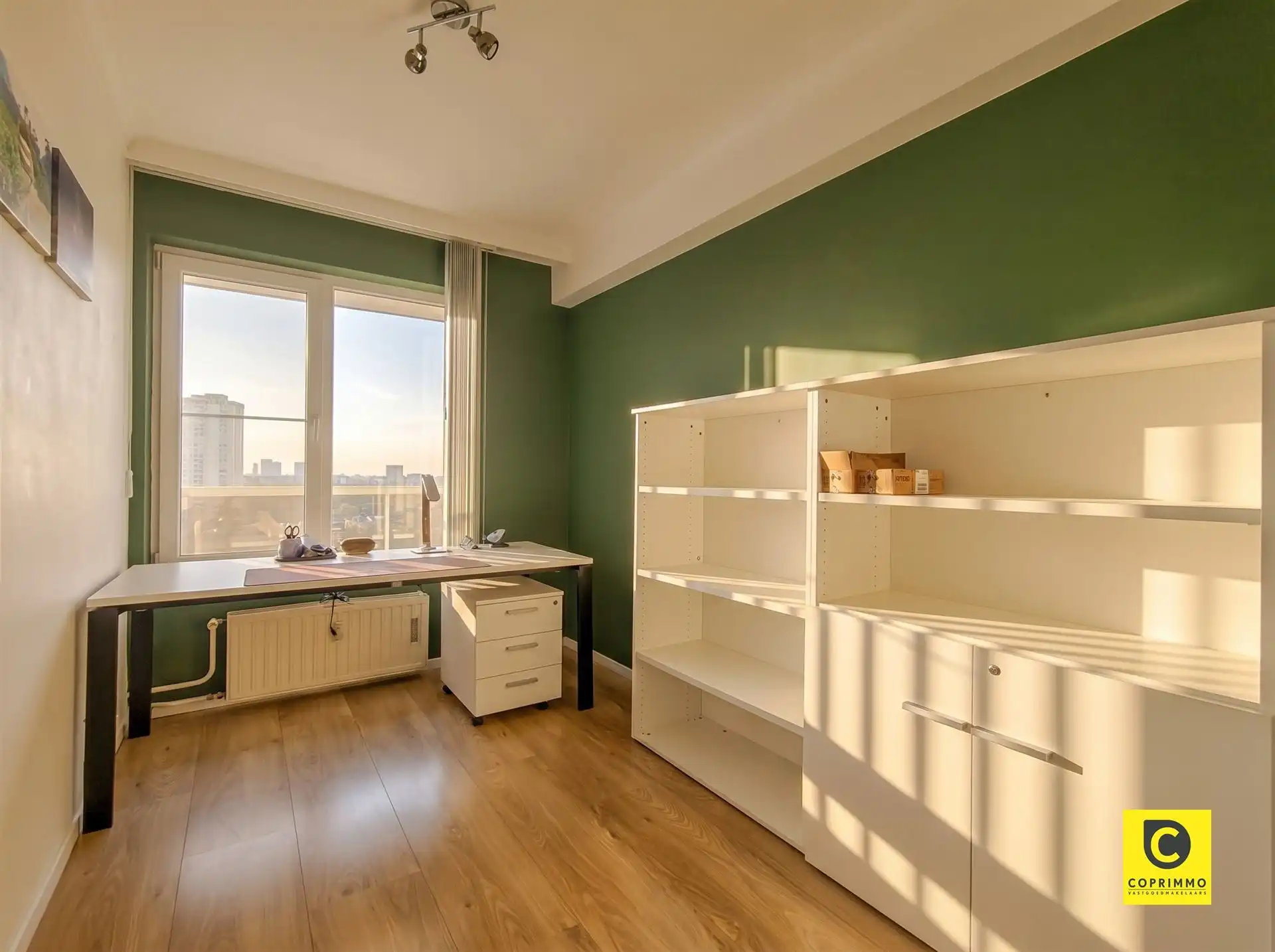 2 slaapkamer appartement met prachtig zicht! foto 15
