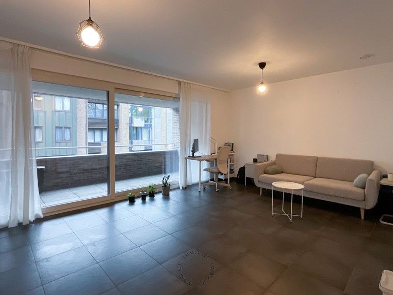 Recent appartement in centrum Beveren met 1 slaapkamer en terras foto 2