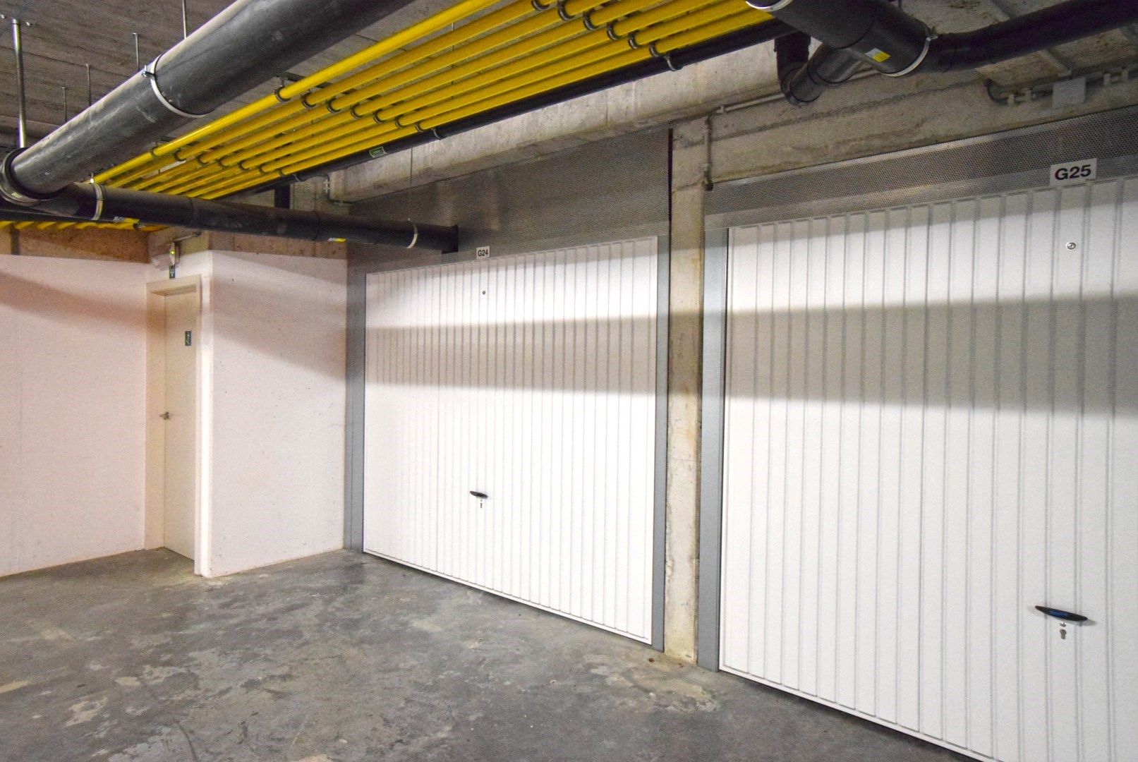 ZEER RESIDENTIEEL NIEUWBOUW APPARTEMENT foto 15