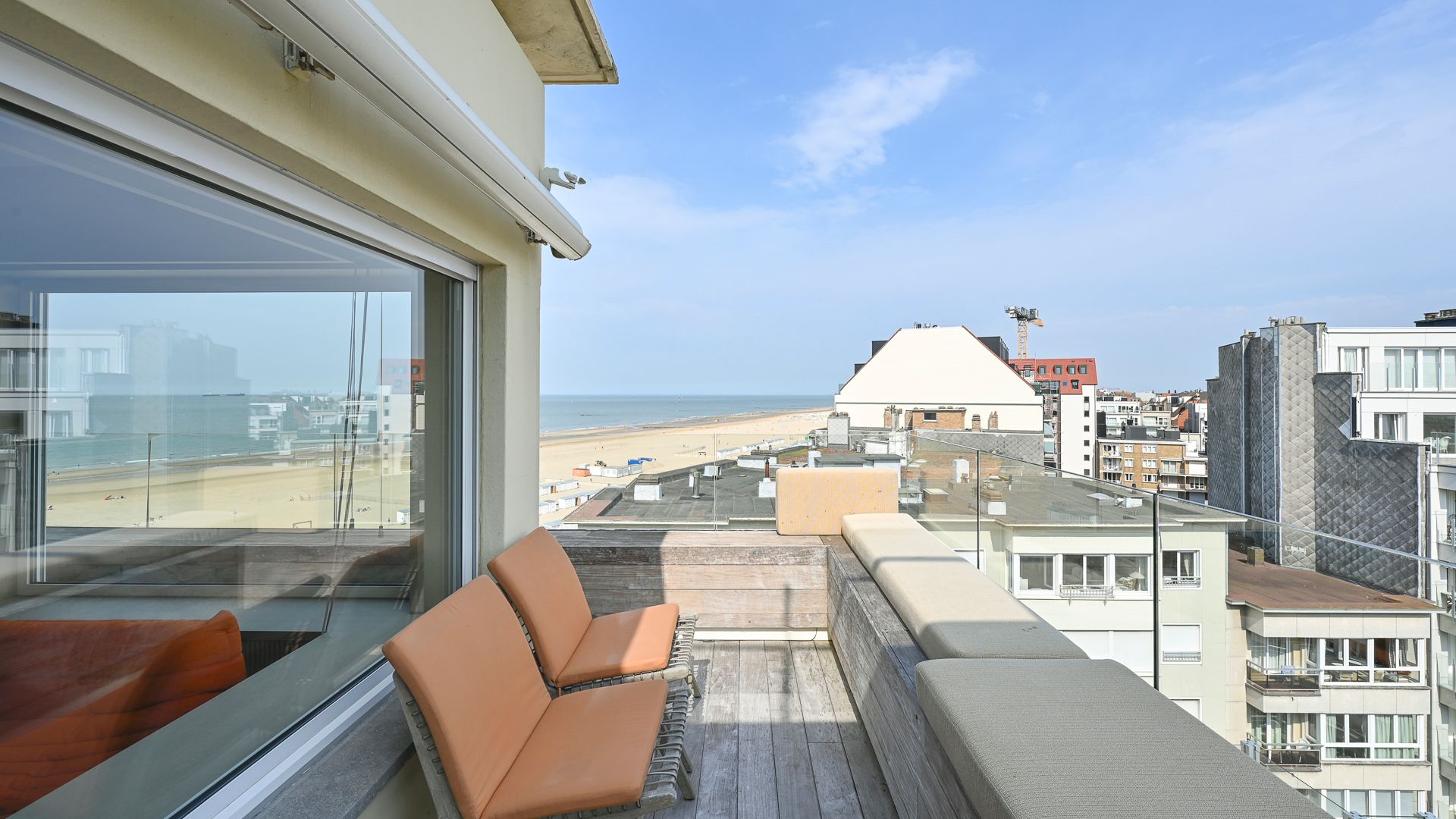 Magnifiek hoekappartement met zalig zicht op zee en de kustlijn foto 37