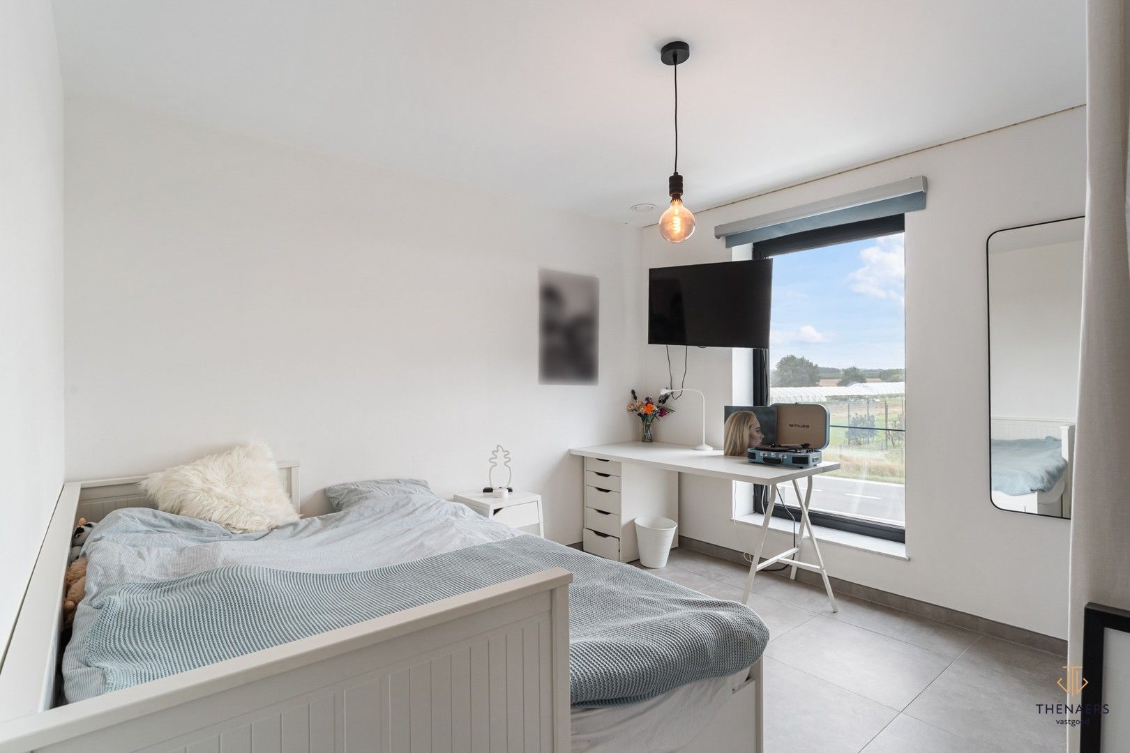 RECENTE MODERNE WONING MET ZWEMBAD & OPTIONEEL AAN TE KOPEN WEIDE VAN 1HA. foto 19