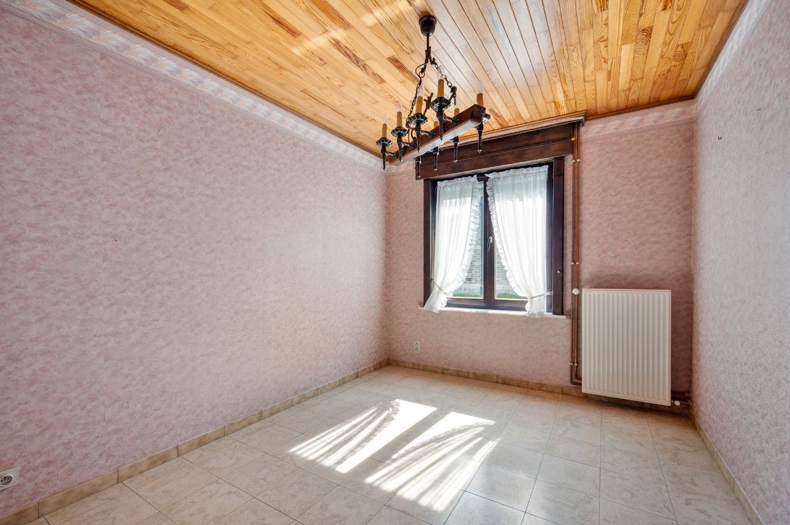 Landelijke woning met 4 slaapkamers, garage en fenomenaal zicht in Passendale foto 8