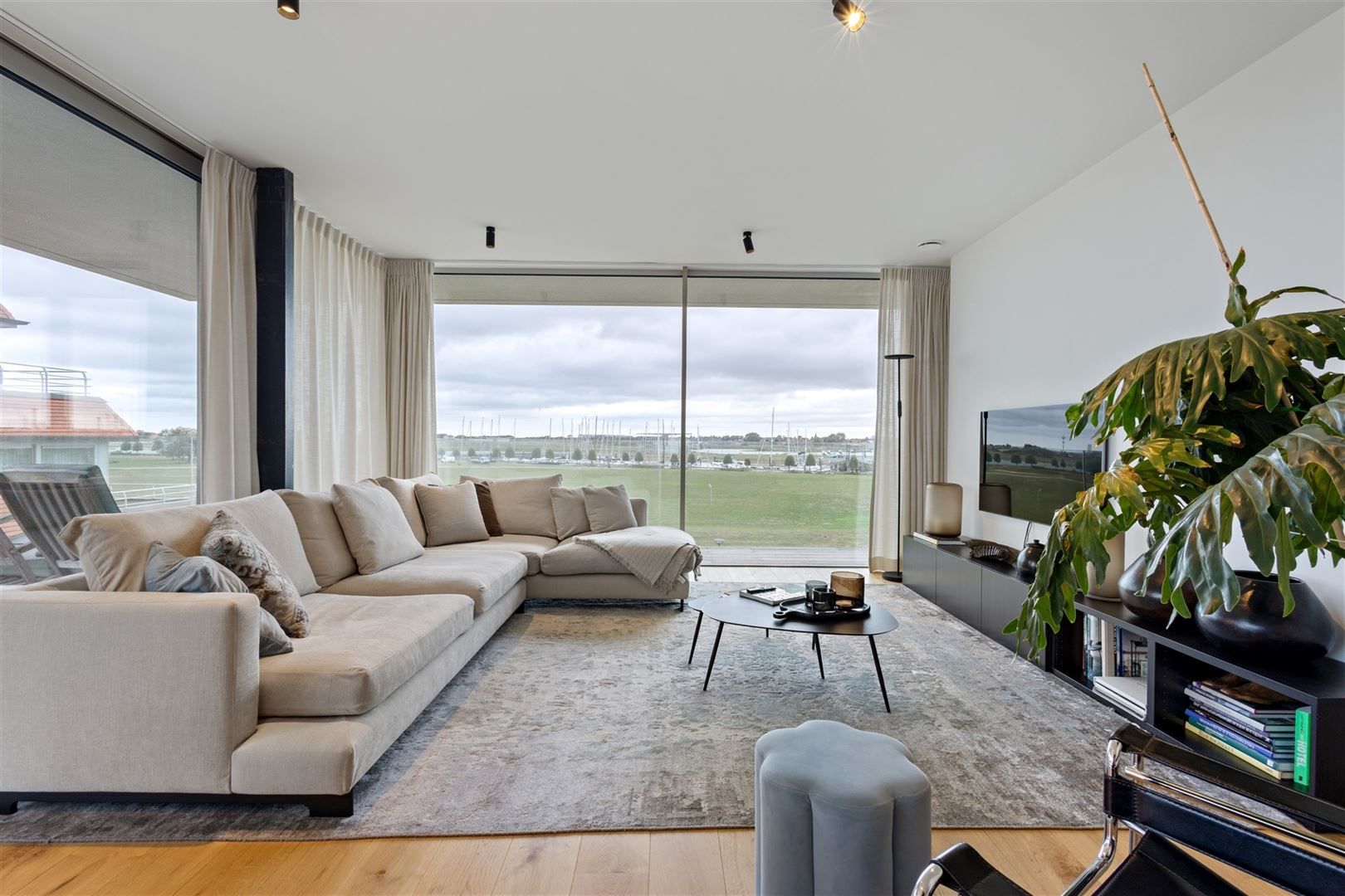 Exclusief hoekappartement 3 slpk in topgebouw Portino foto 9