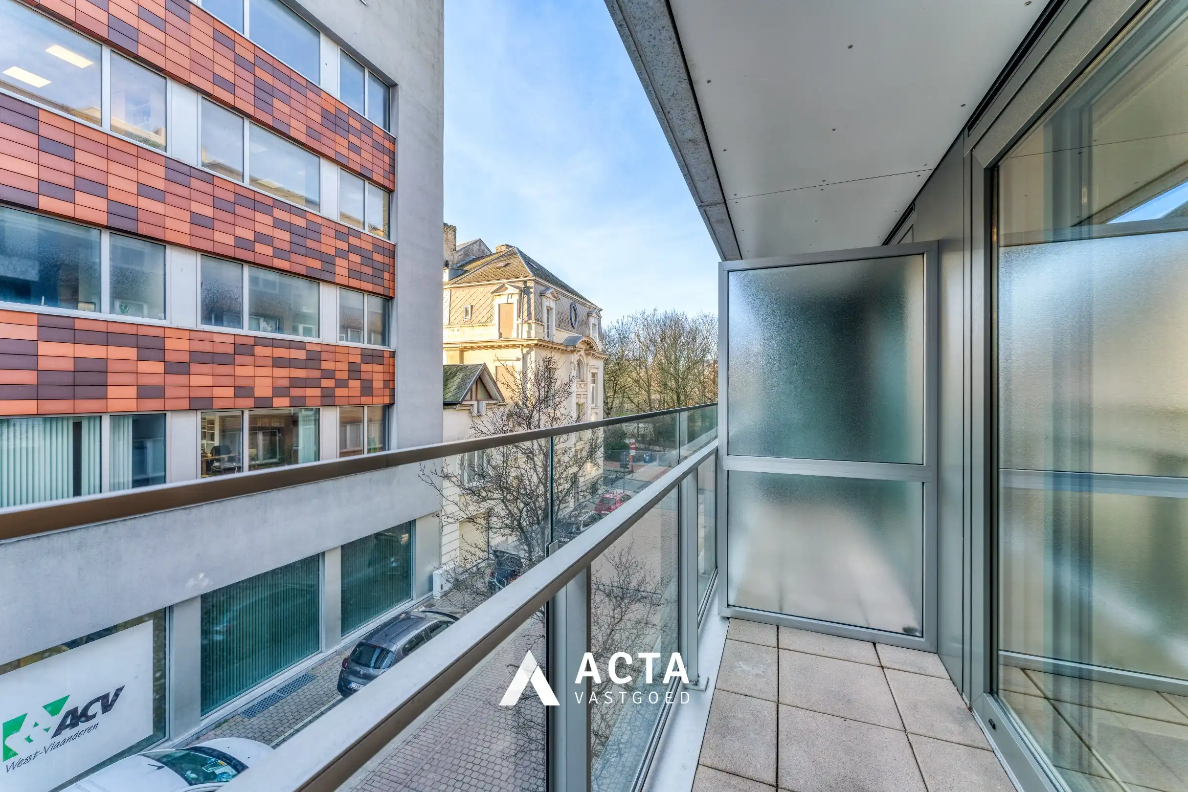 Recent appartement met twee slaapkamers aan het Leopoldpark! foto {{pictureIndex}}