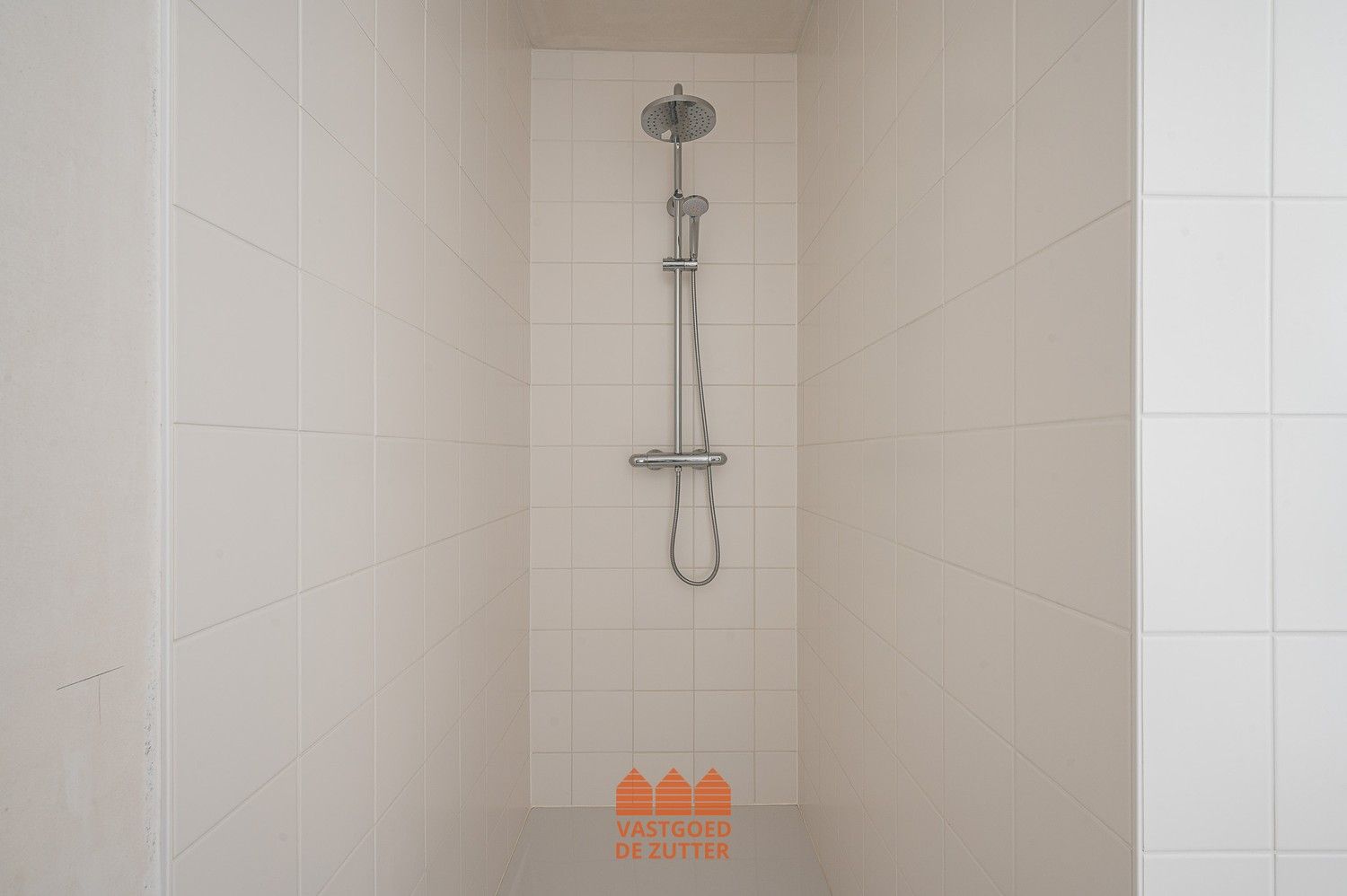 Ruime en energiezuinige woning in een rustige woonwijk te Sint-Laureins foto 25