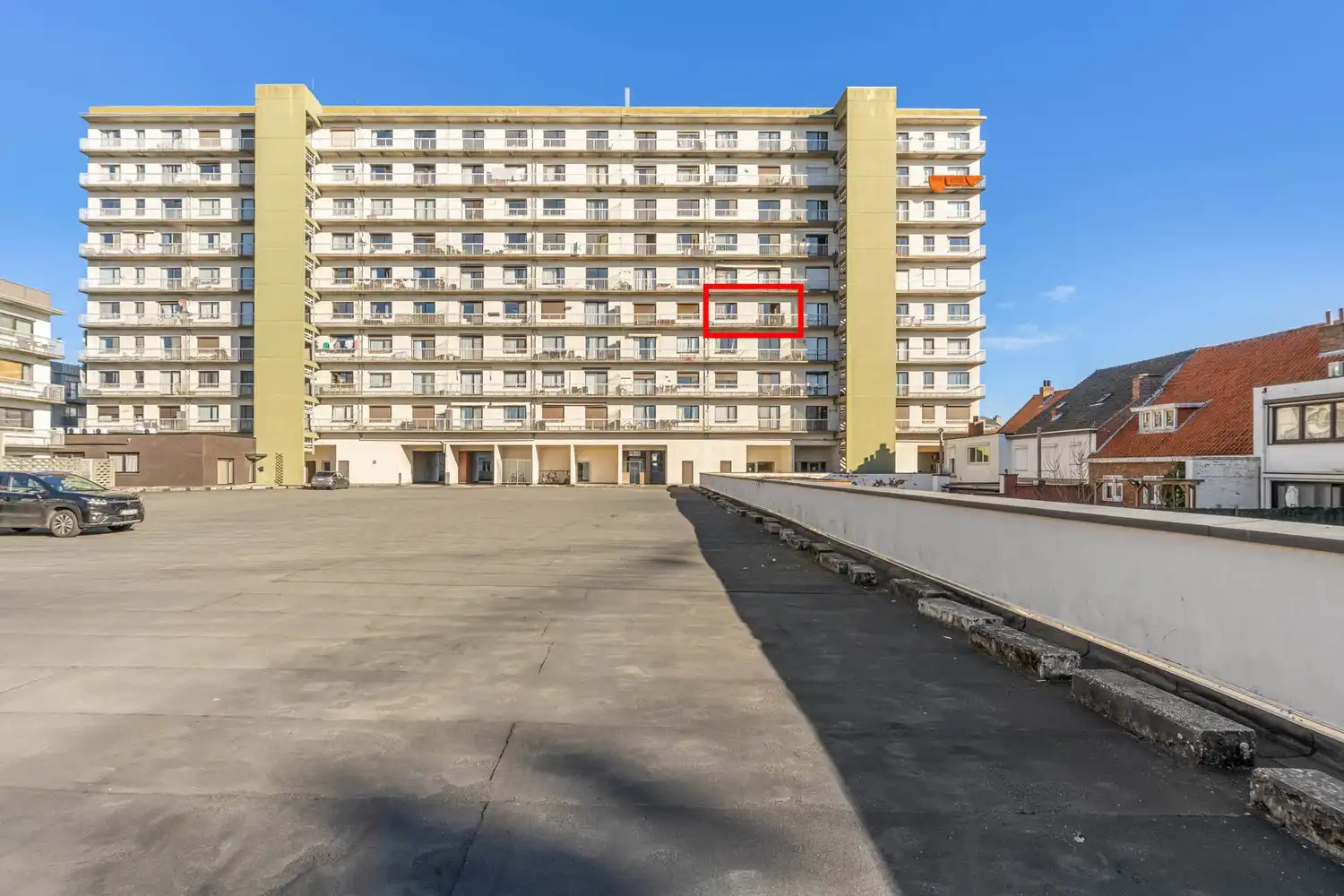 Lichtrijk appartement van 90 m² te huur in hartje Genk foto 4