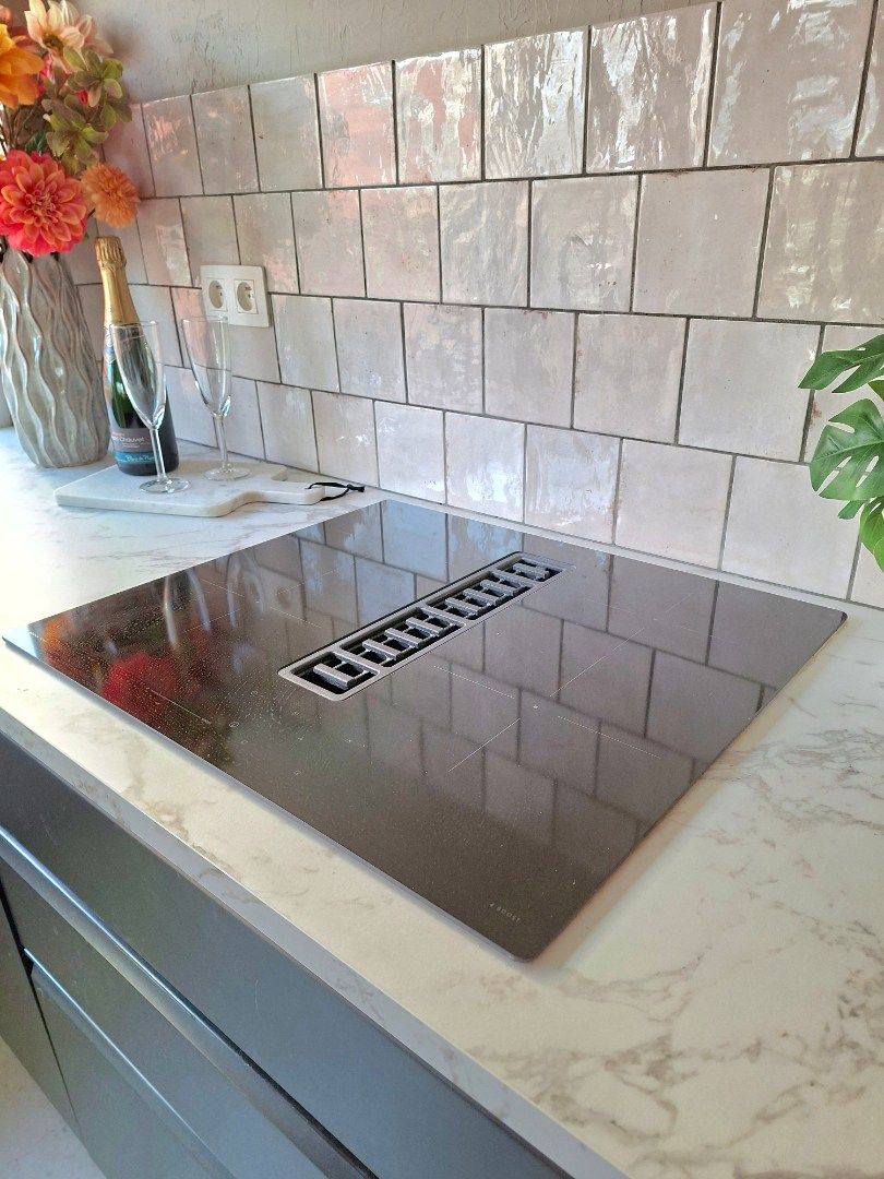 Vernieuwd hoekappartement foto 26