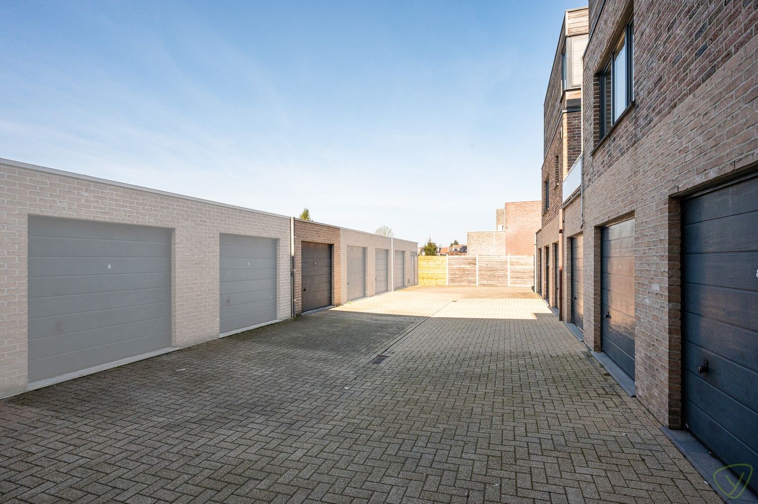 Instapklaar Gelijkvloers Appartement in Eeklo: Comfort en Ruimte op Toplocatie foto 20