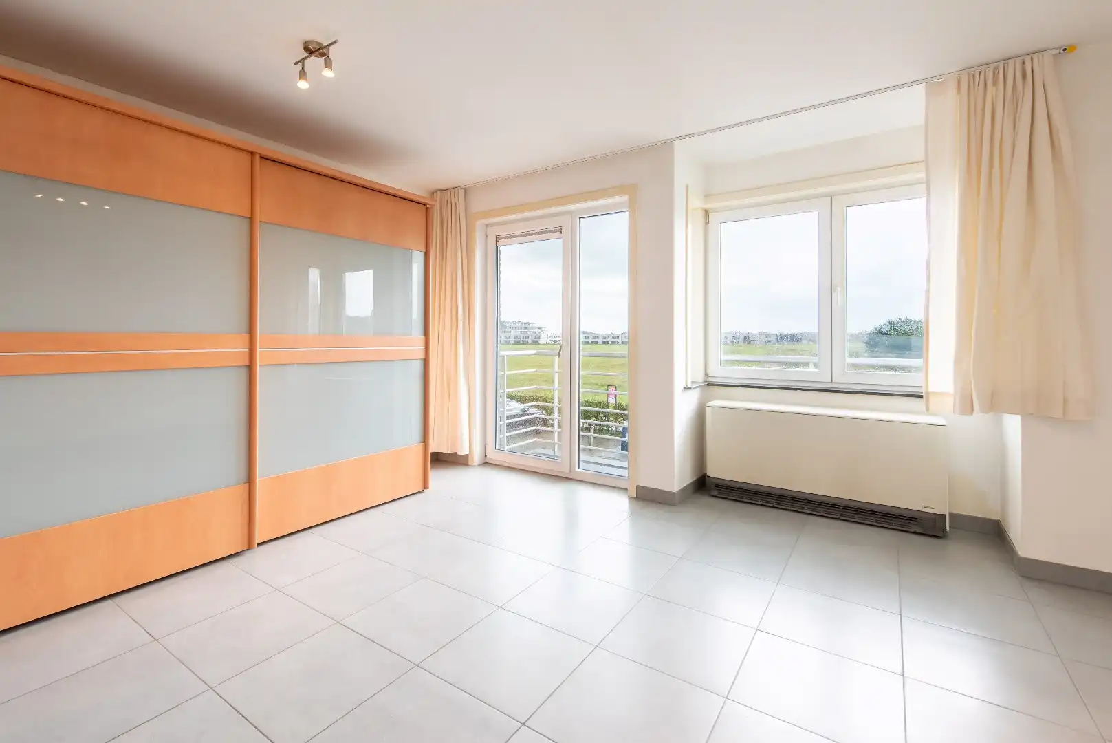 Appartement te huur Dorpsstraat 73 -/0101 - 8400 Oostende