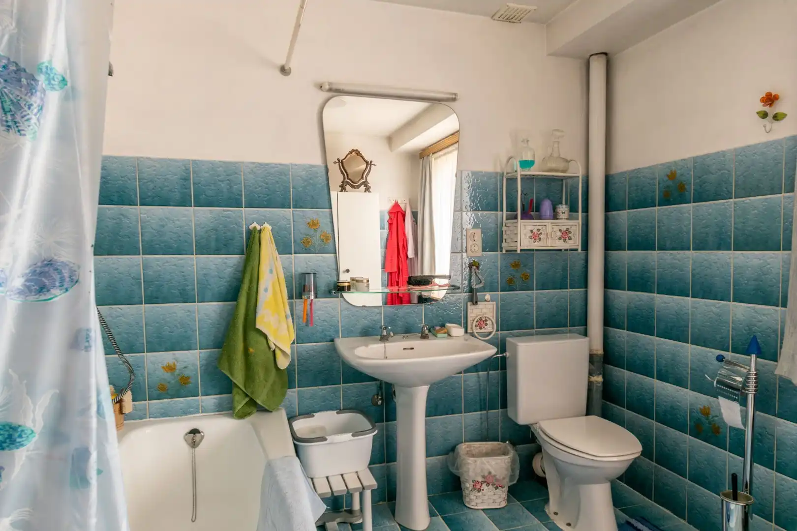 RUIME WONING MET 3 SLAAPKAMERS, GARAGE & TUIN ! foto 22