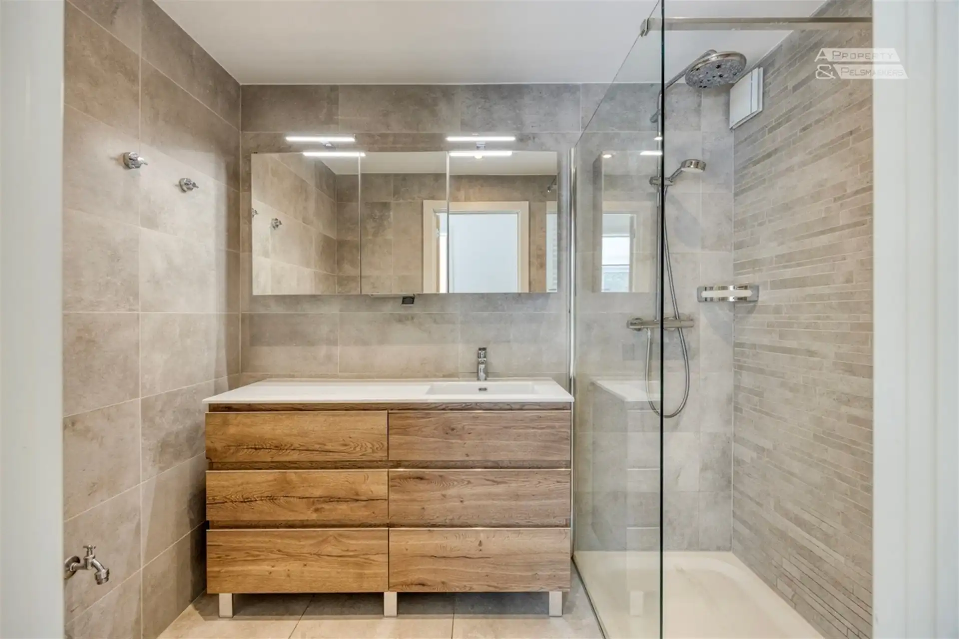 Gerenoveerd 2 slaapkamer appartement in het centrum van Diegem met EPC A foto 9