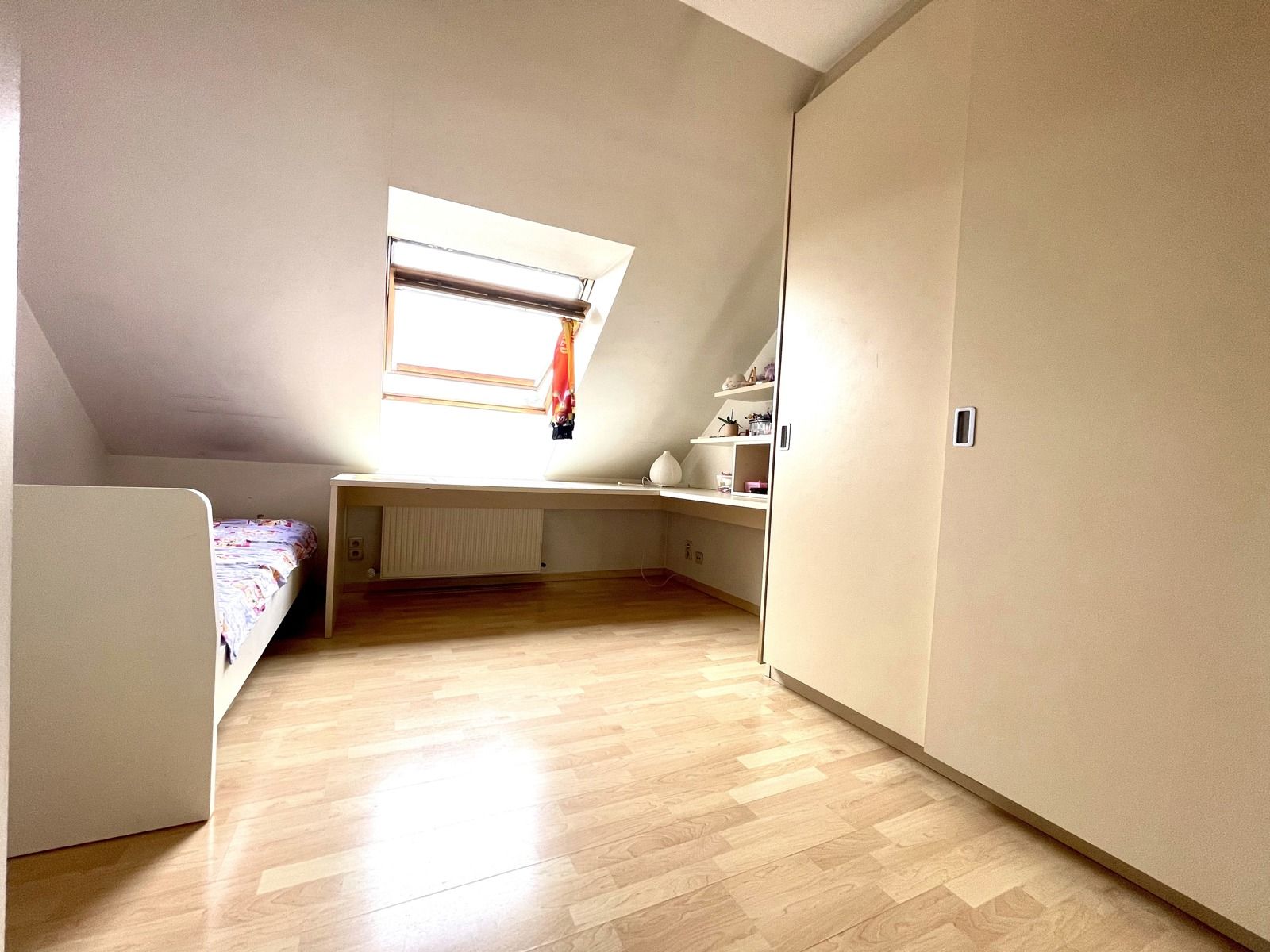Ruim duplex appartement met handel voor agrarische functie. foto 21