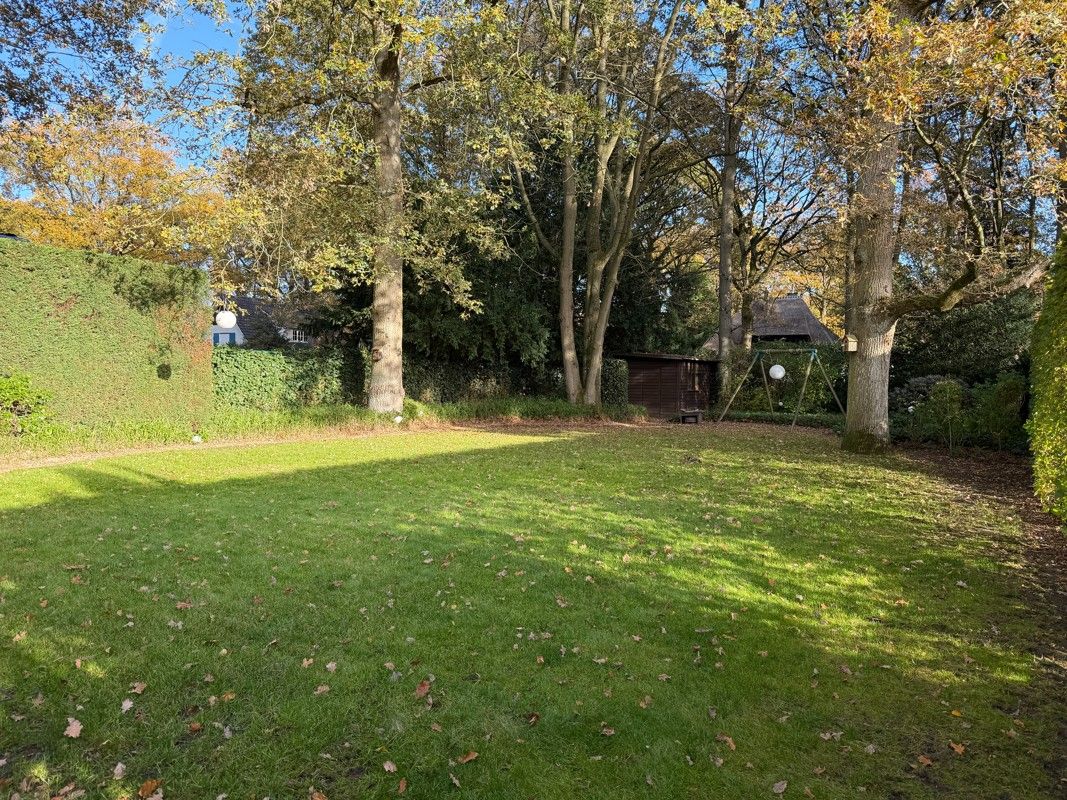 Wonen tussen de eikenbomen - waar rust, ruimte en gezelligheid samenkomen. foto 2