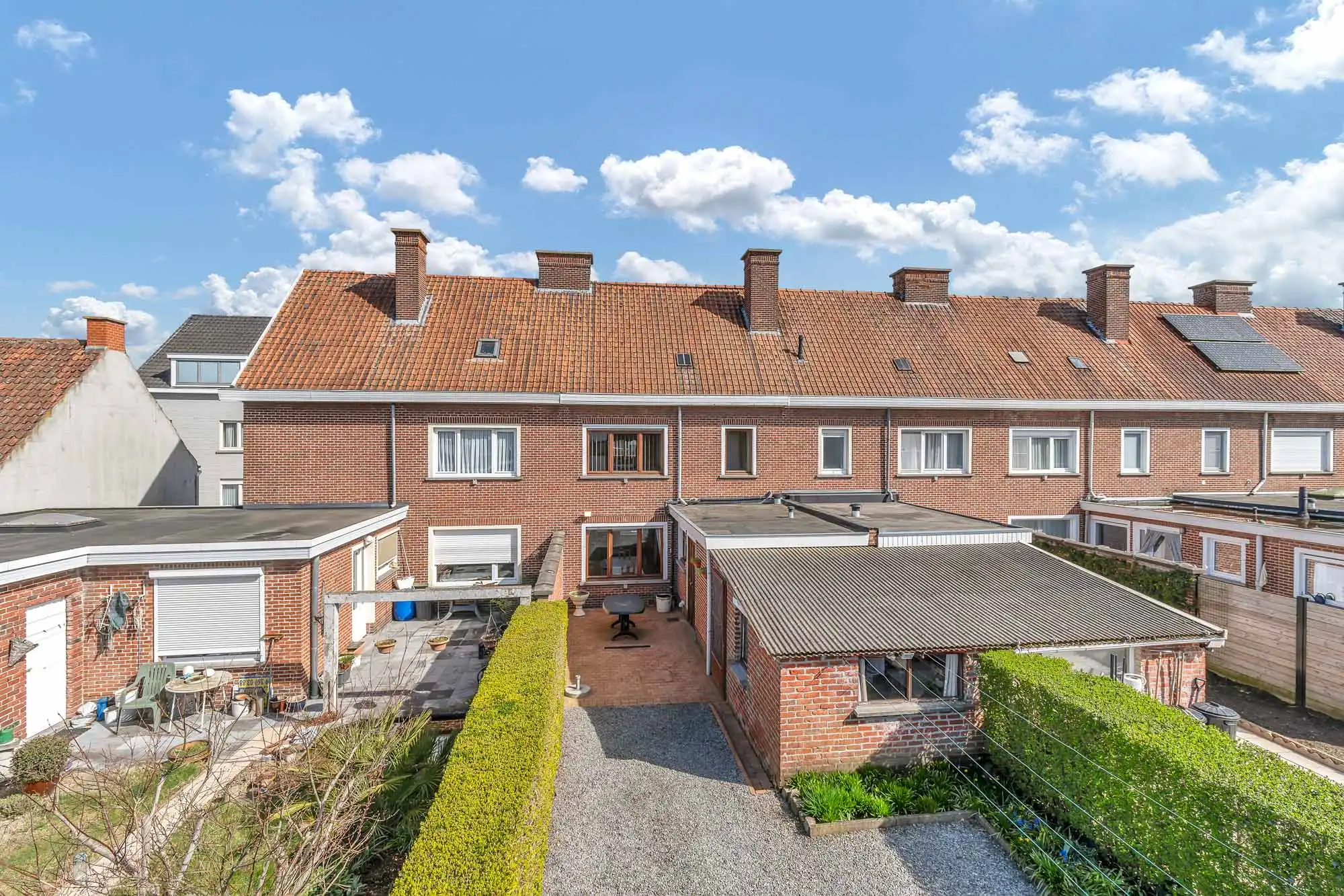 Te renoveren woning met veel potentieel in hartje Deinze foto 15