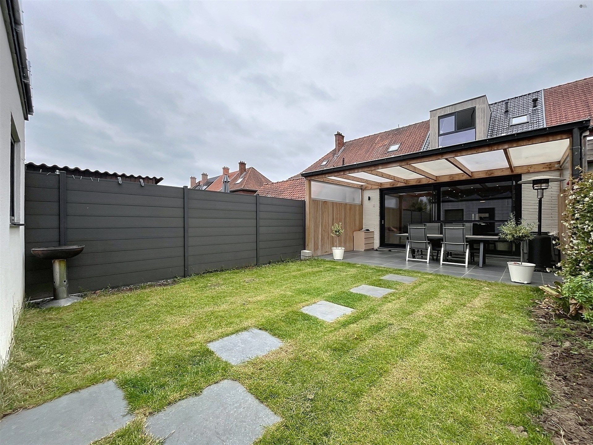 Instapklare energiezuinige woning met 4 slaapkamers in Sint-Gillis-Waas foto 8