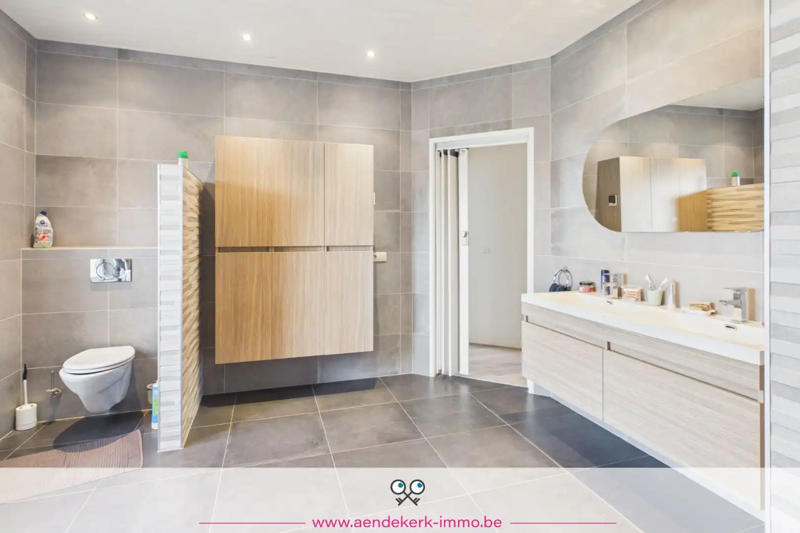 Ruime gezinswoning met 6 slaapkamers en tuin met zwembad in Kessenich foto 31