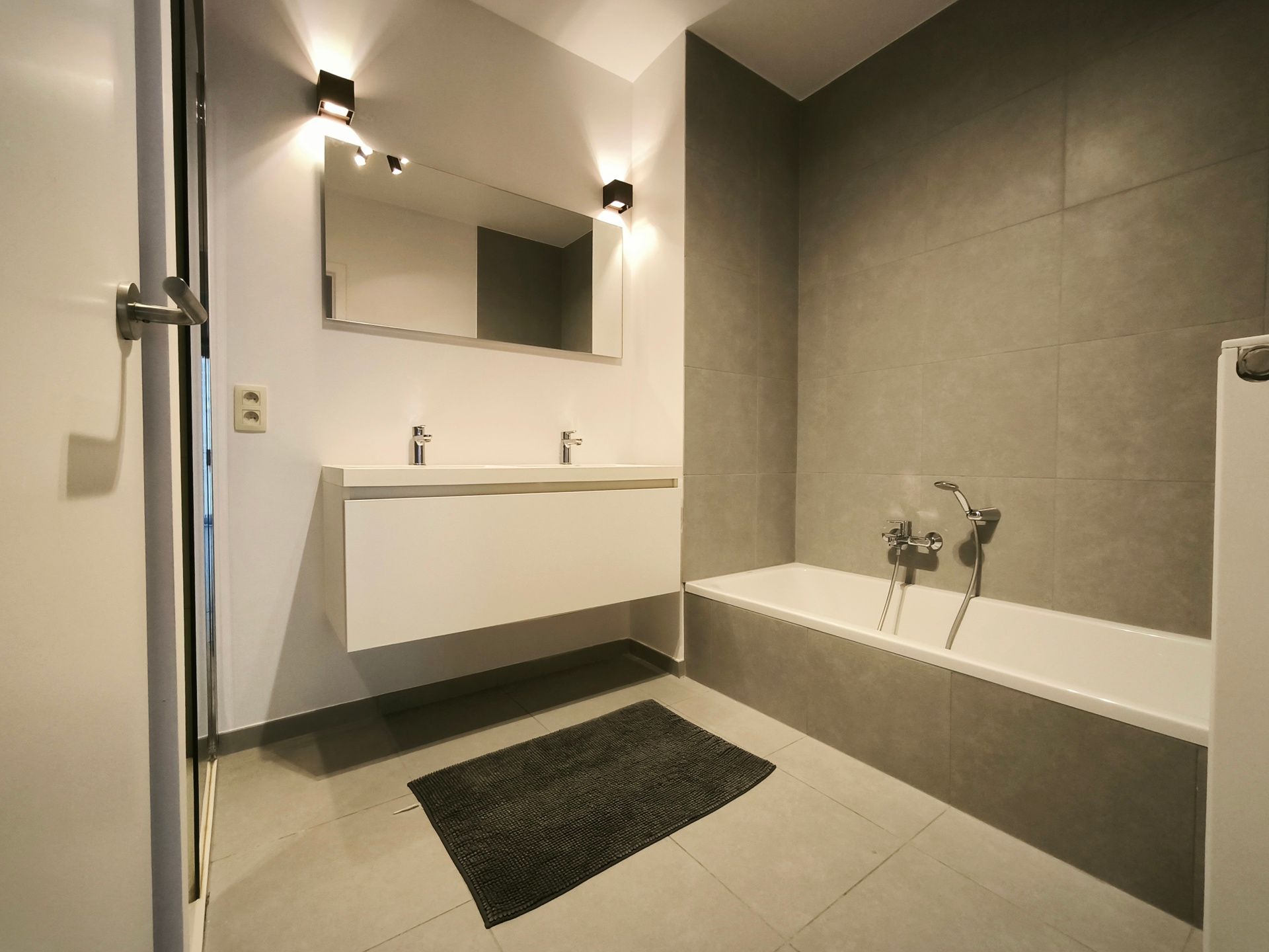 Appartement te huur foto 10
