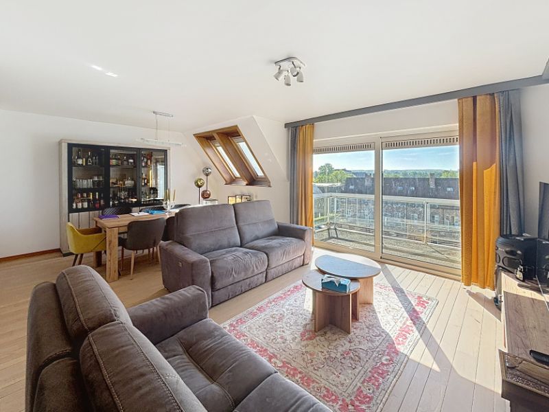 Appartement met terras foto 4