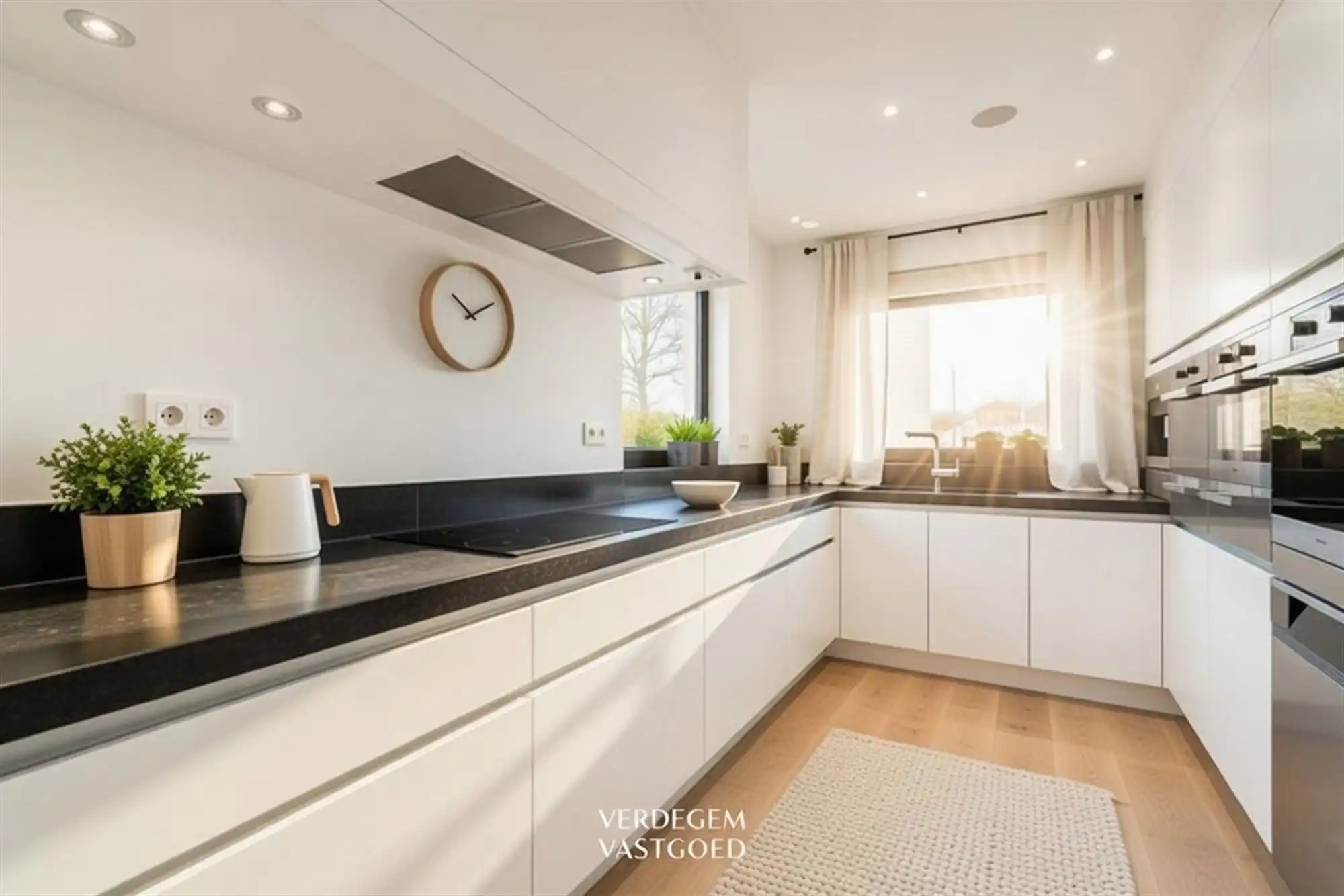 Architectenvilla met aparte studio / atelier en mooie zichten foto 5