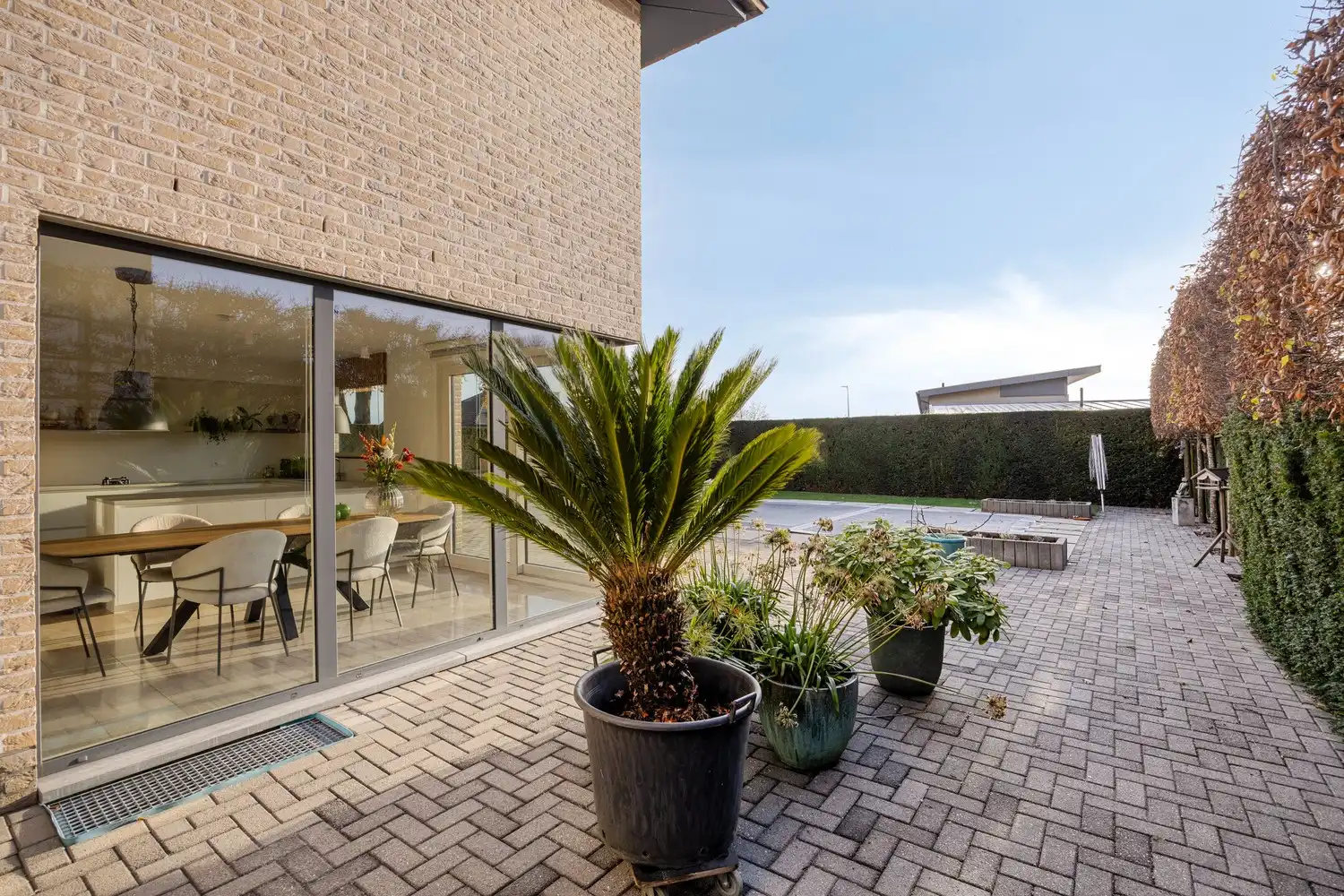 Ruime, energiezuinige gezinswoning met ingebouwd zwembad op toplocatie in Lanaken foto 39