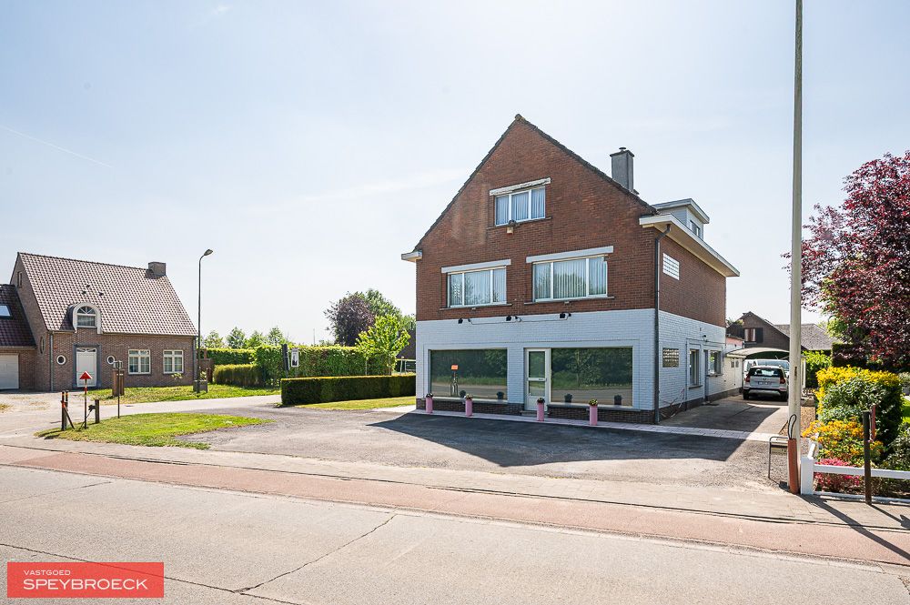 Hoofdfoto van de publicatie: TE KOOP