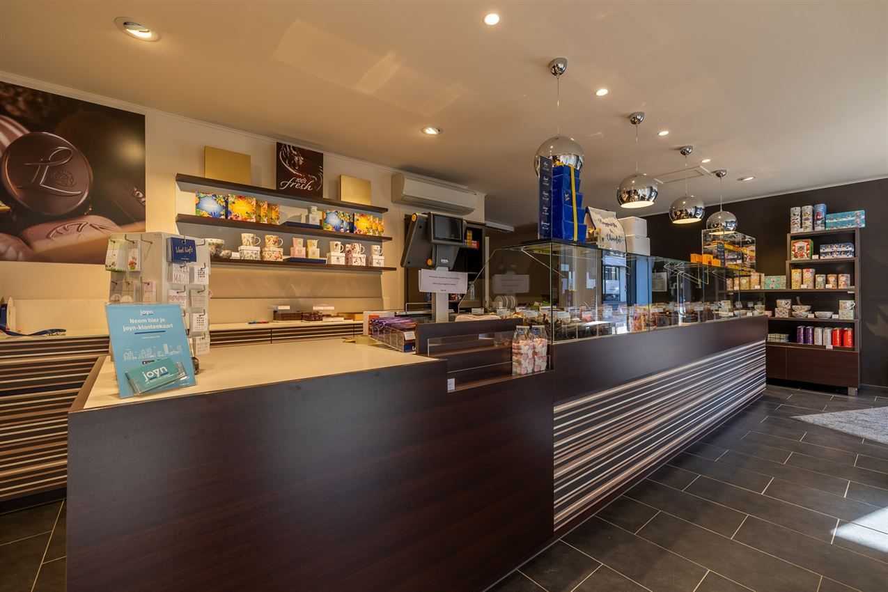 Investeringsvastgoed/handelsgelijkvloers op toplocatie foto 3