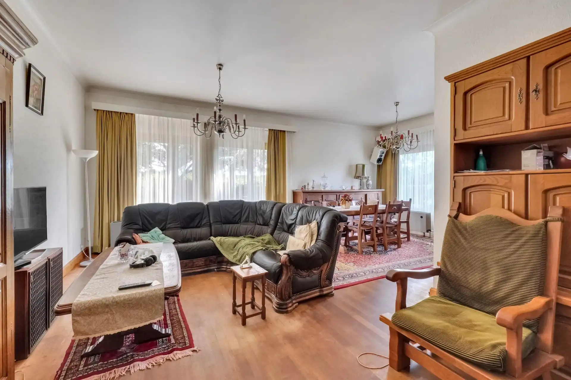 Zeer ruim gelijkvloers appartement met kelderparking foto 14