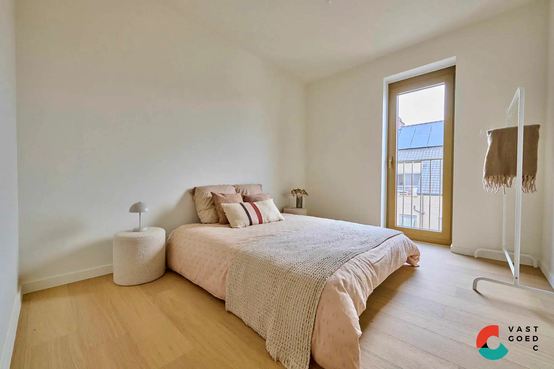 Instapklaar nieuwbouwappartement in het centrum foto 12