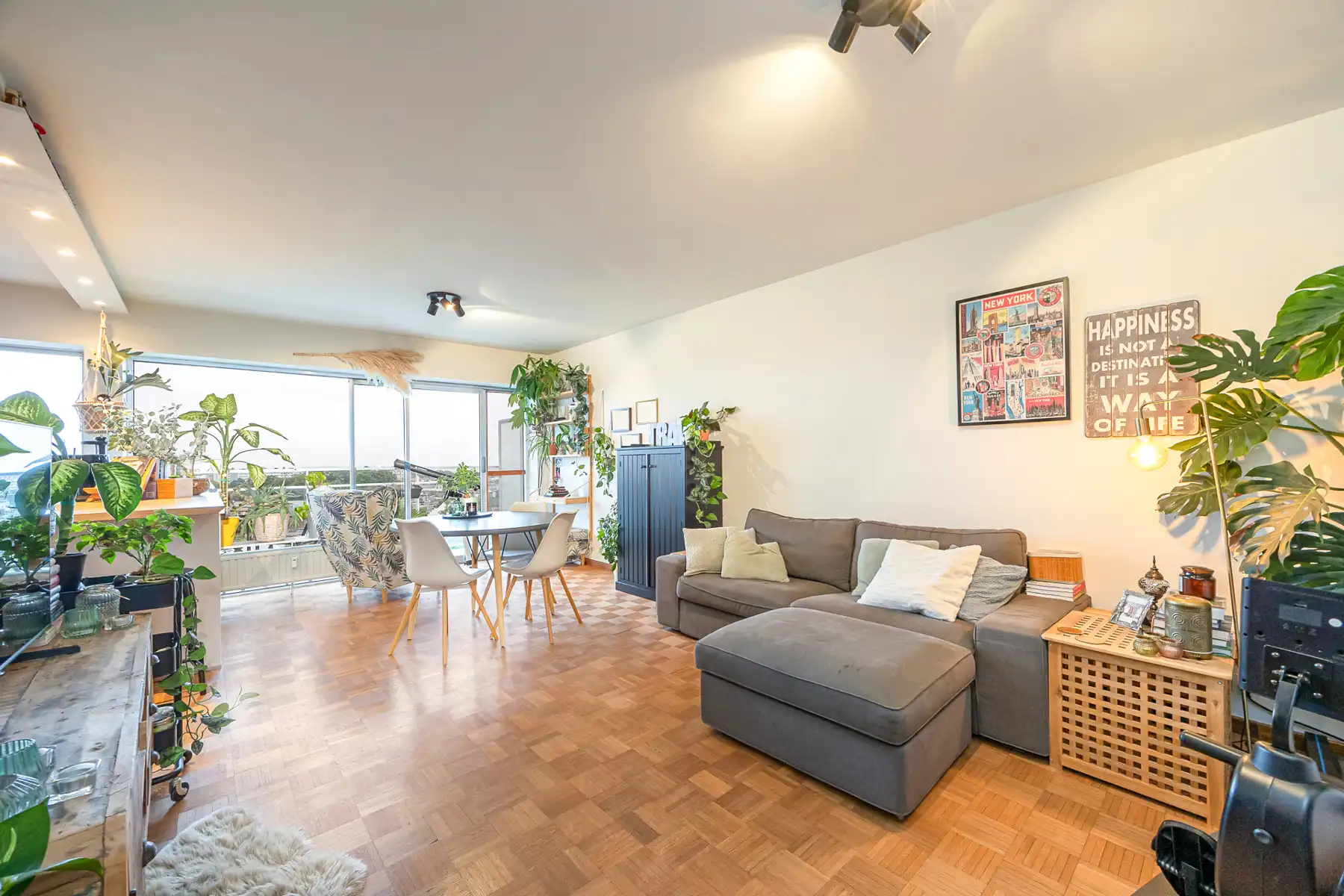 Tof 2-slpkamerappartement op topligging met lift en parking! foto 4