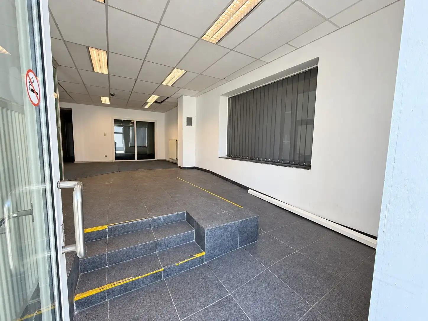 Kantoorruimte van 188 m² op de Markt in Mol foto 4